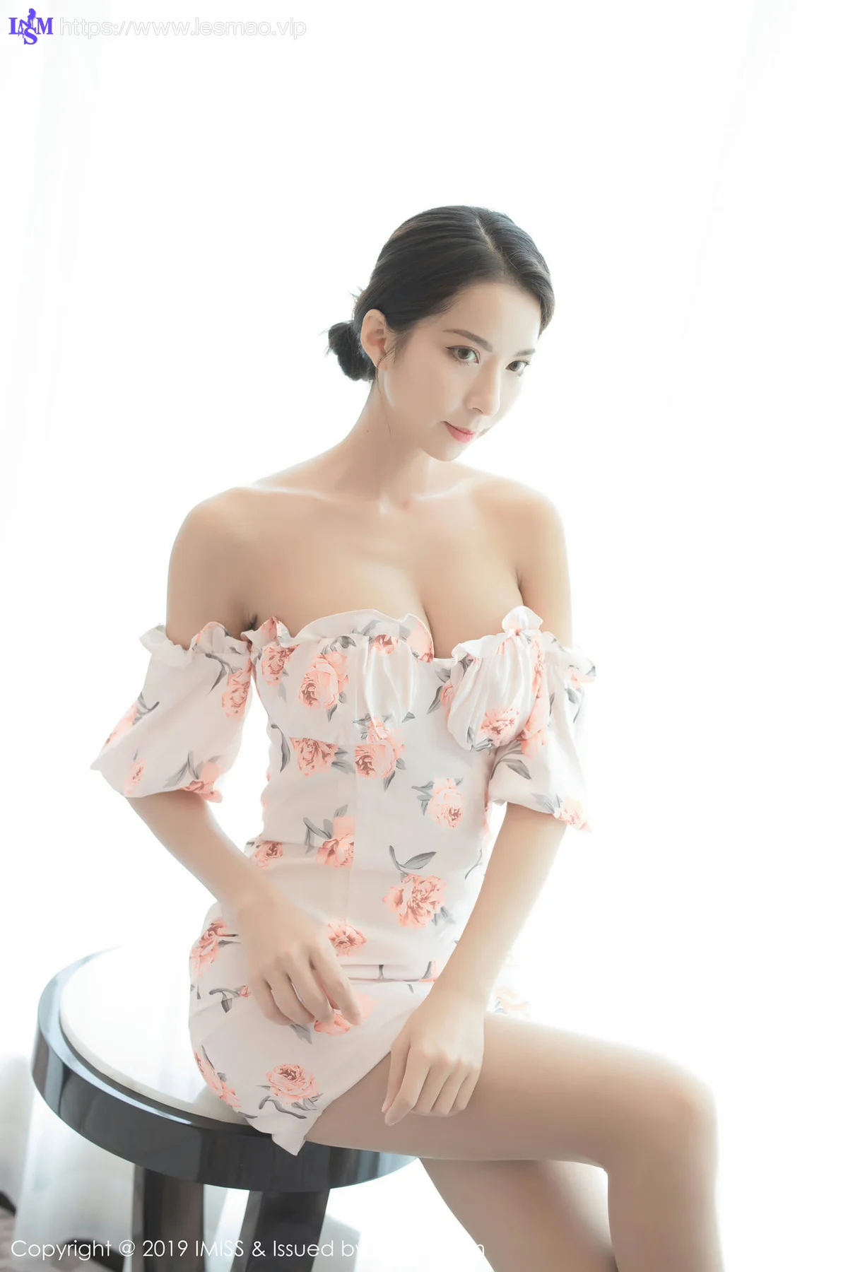 IMiss 爱蜜社 Vol.416 Carry 丝袜美腿写真 - 19