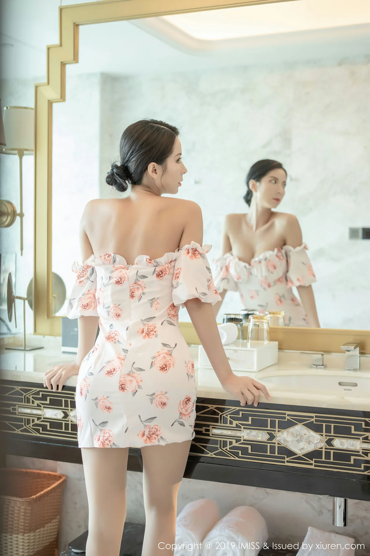 IMiss 爱蜜社 Vol.416 Carry 丝袜美腿写真 - 30