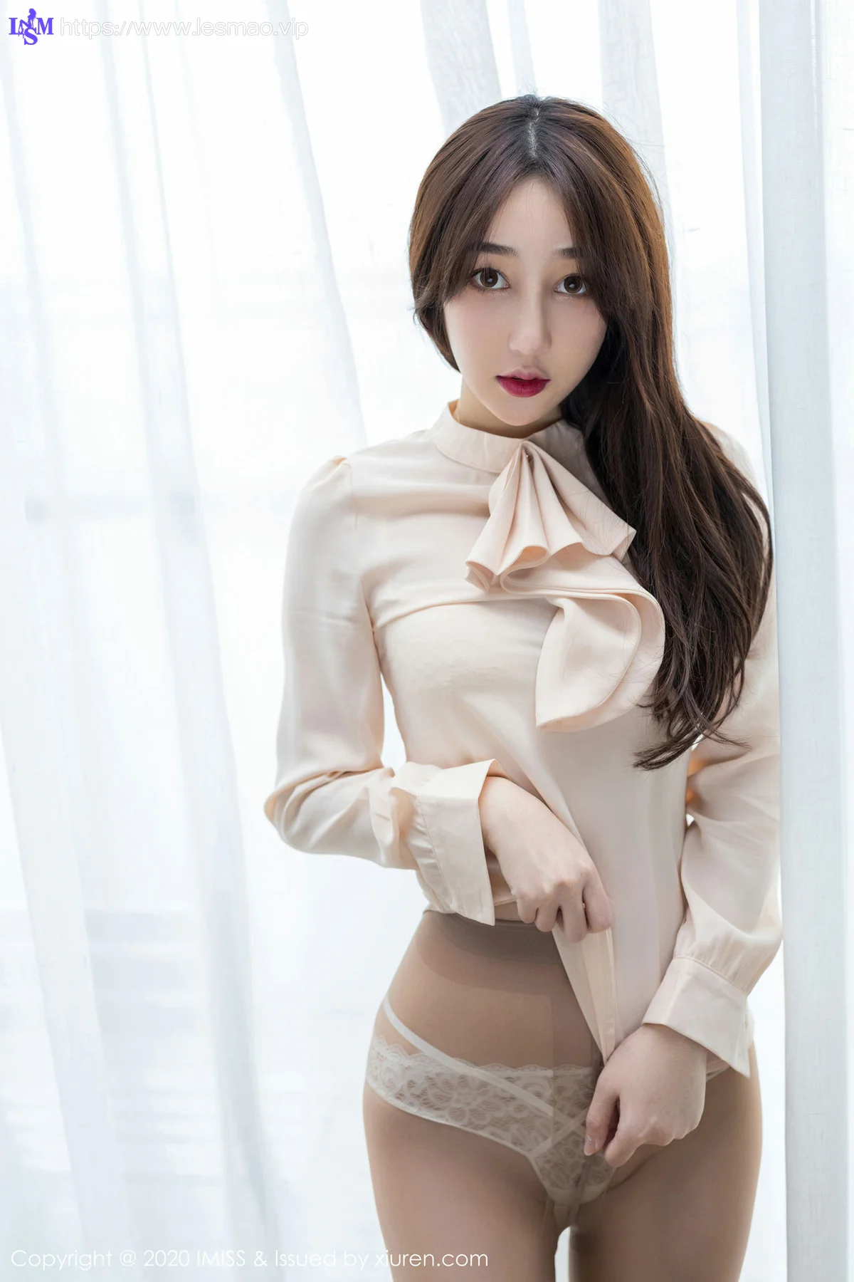 IMiss 爱蜜社 Vol.435 秘书职业装 小九月 性感写真 - 39