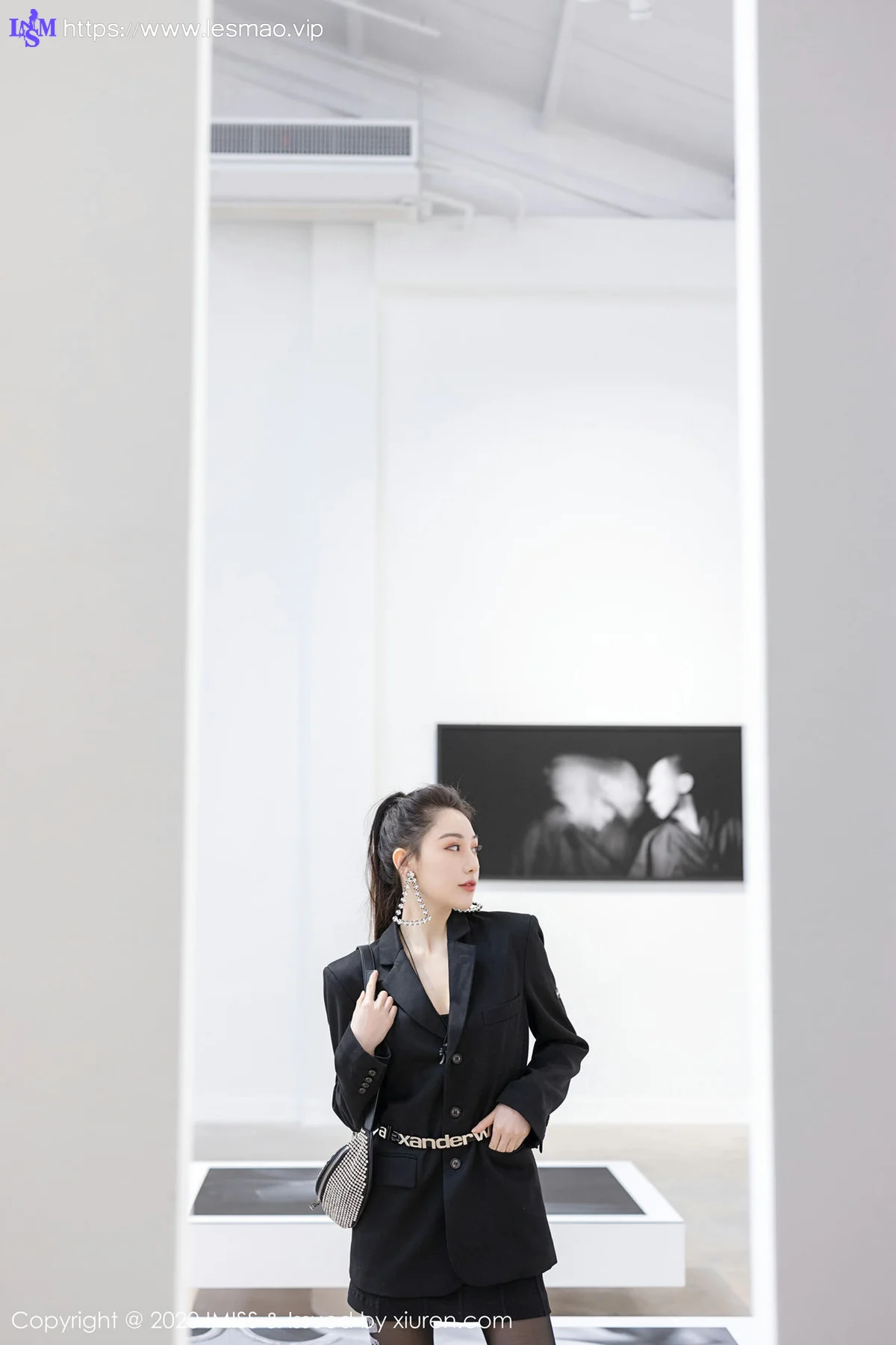 IMiss 爱蜜社 Vol.443 气质女神 Lynn刘奕宁 性感写真 - 23