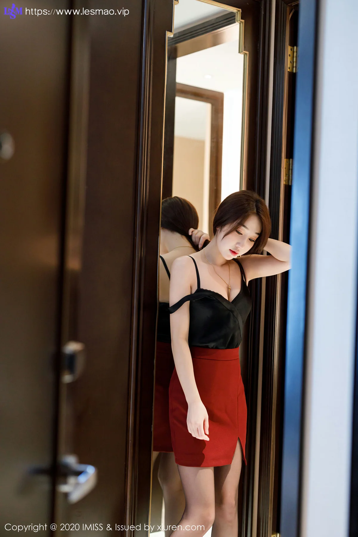 IMiss 爱蜜社 Vol.459 九月生__ 少女诱惑丝袜美腿写真 - 11