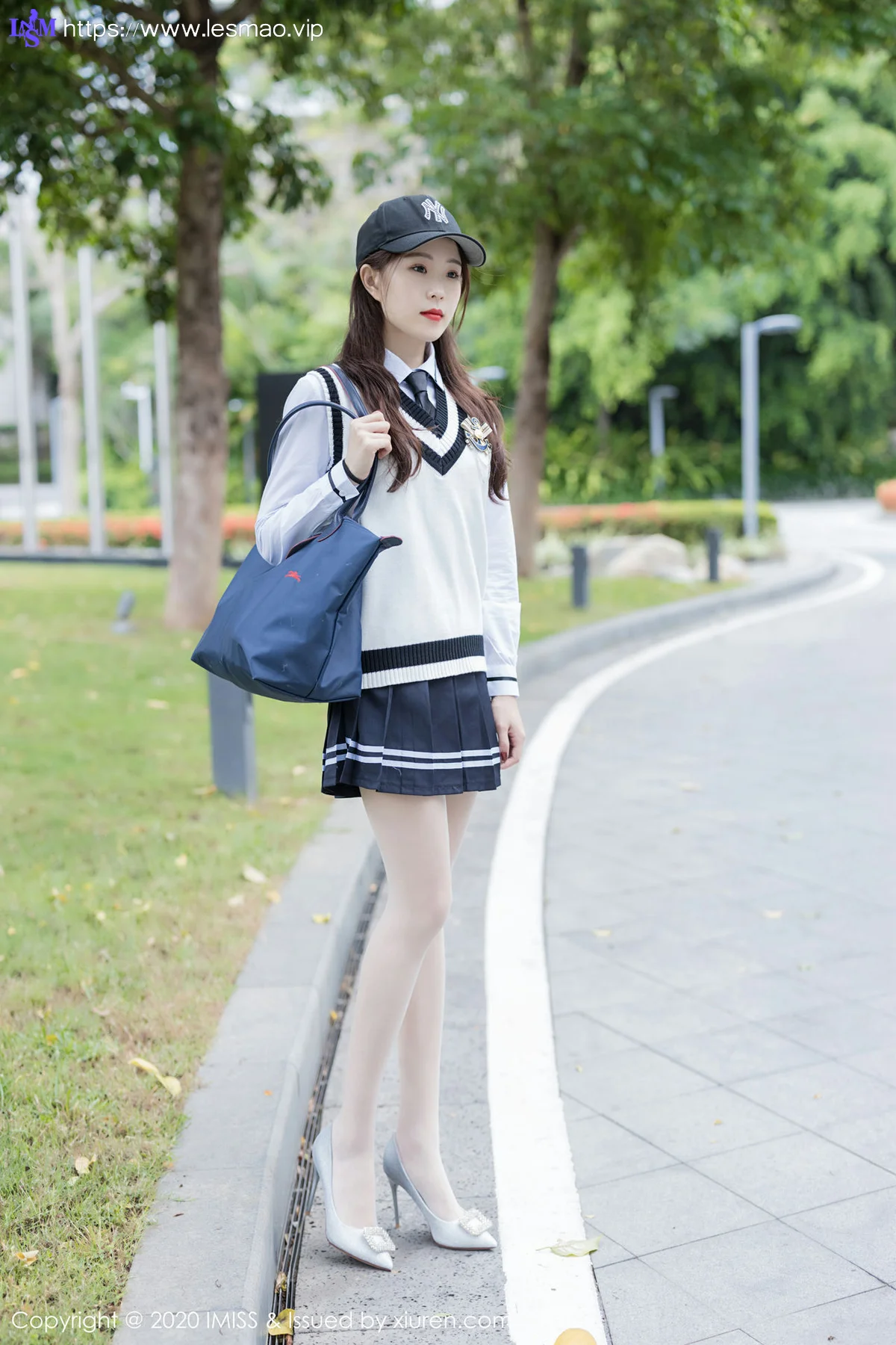 IMiss 爱蜜社 Vol.467 酒店剧情主题 杨紫嫣Cynthia 性感写真 - 2