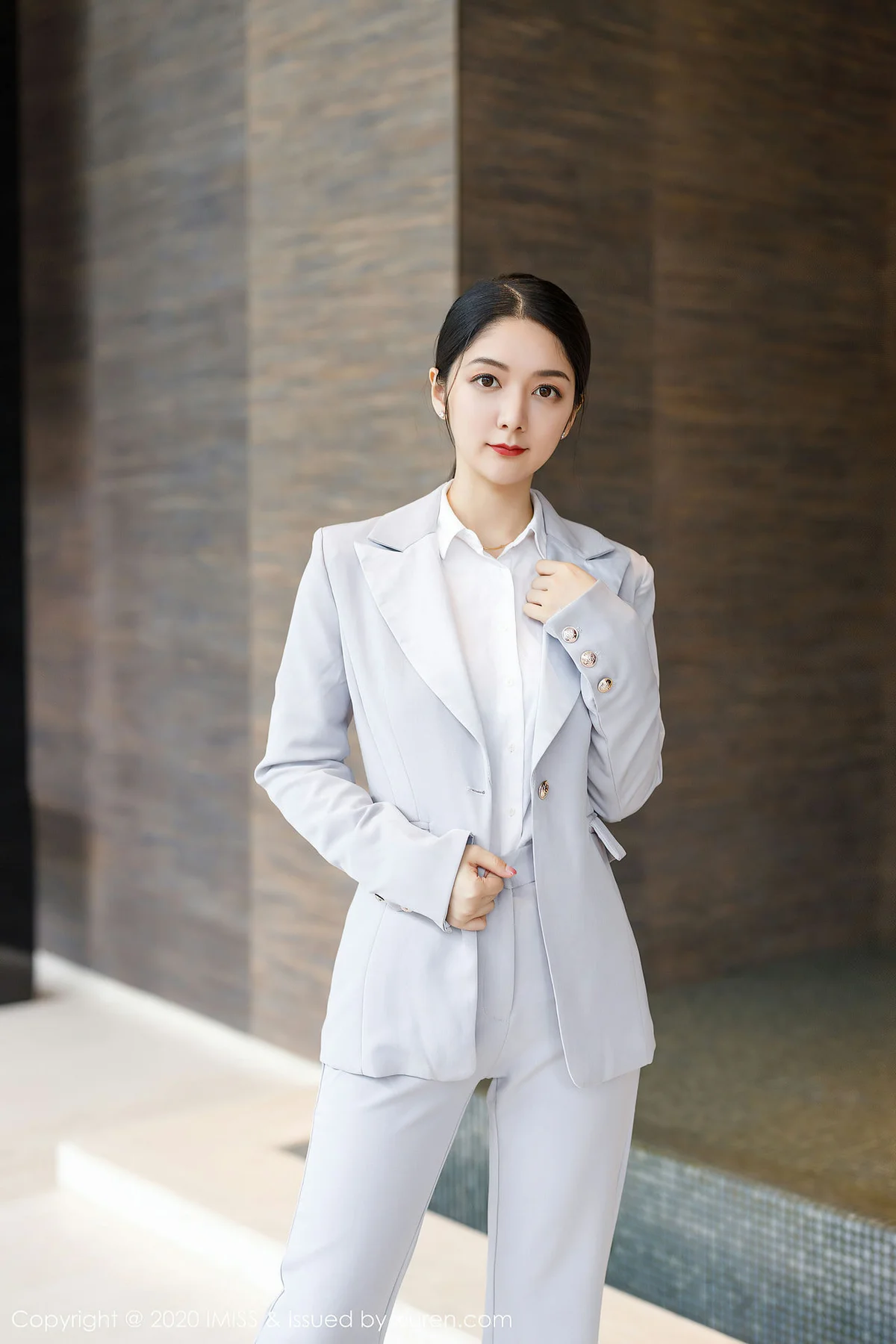 IMiss 爱蜜社 Vol.483 娇躯妩媚 小热巴 西装制服 - 53