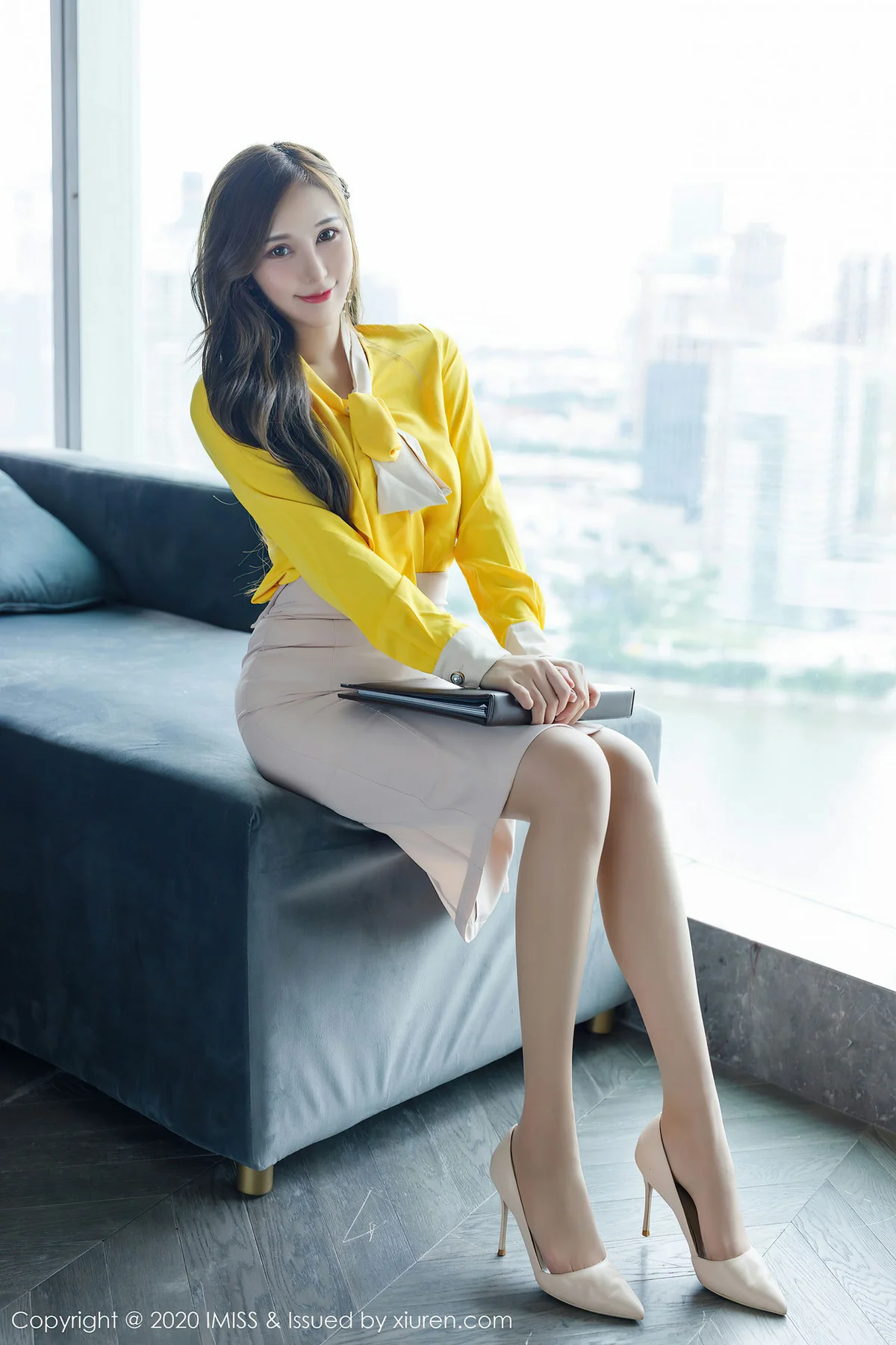 IMiss 爱蜜社 Vol.494 华丽典雅气质美女 lavinia肉肉 - 45