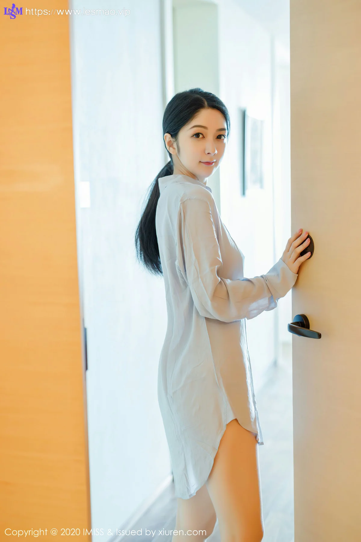 IMiss 爱蜜社 Vol.499 女友视觉系列 小热巴 剧情镜头 - 12