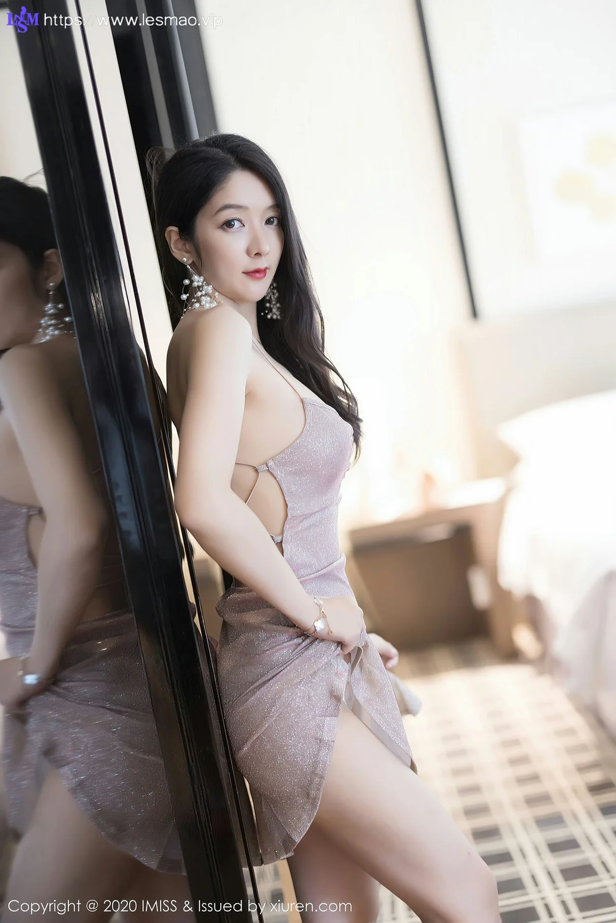 IMiss 爱蜜社 Vol.511 性感吊裙美腿 小热巴 - 17