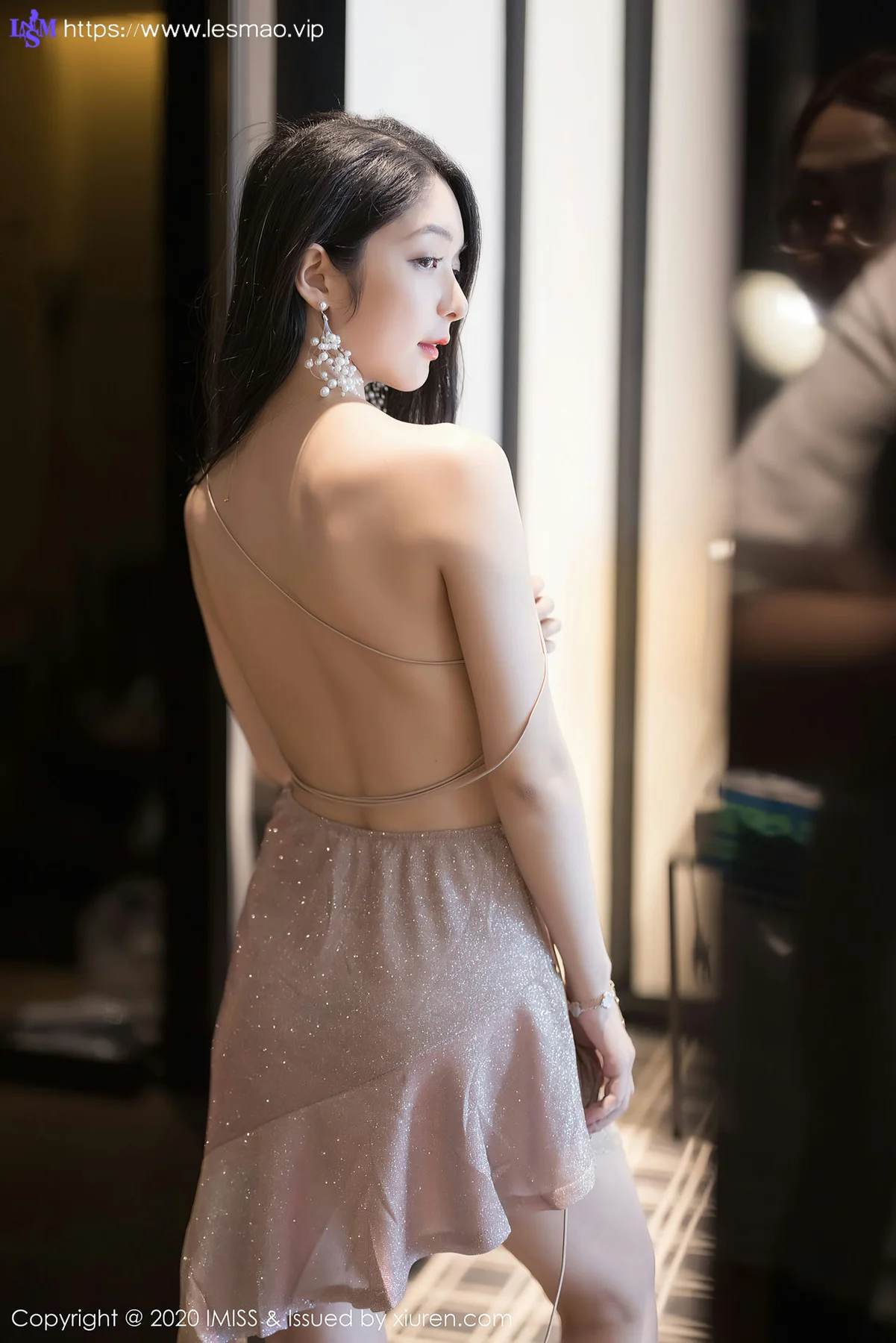 IMiss 爱蜜社 Vol.511 性感吊裙美腿 小热巴 - 20