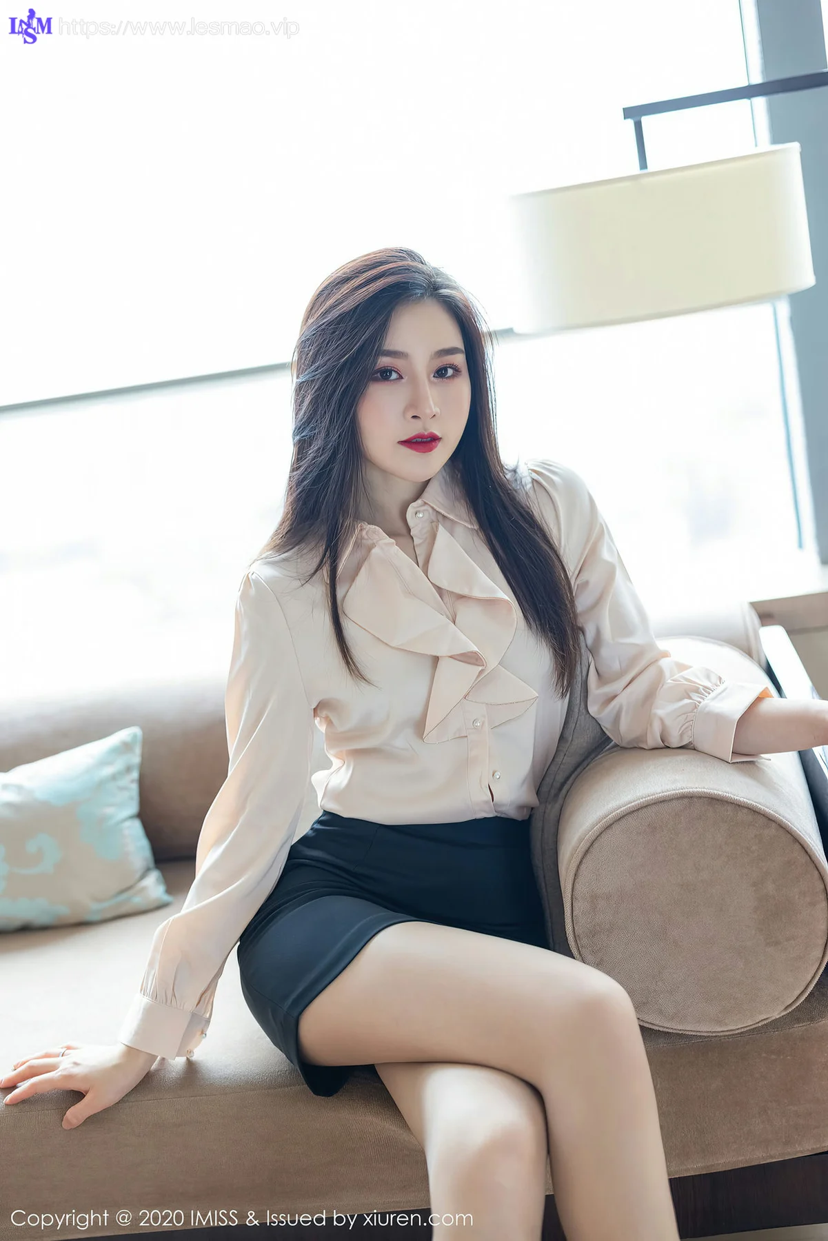 IMiss 爱蜜社 Vol.528 vanessa 经典职场制服娇媚容颜 - 20