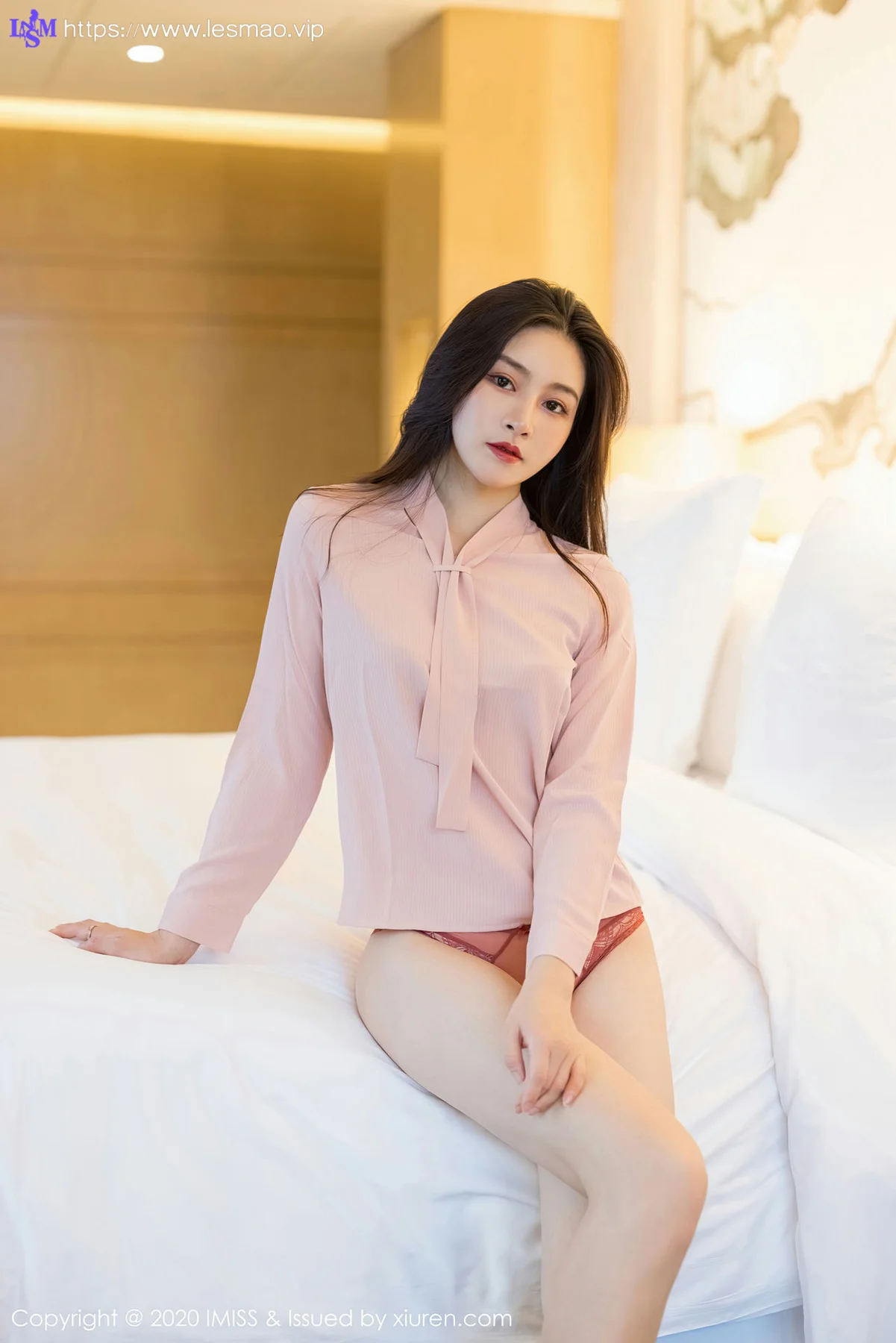 IMiss 爱蜜社 Vol.538 性感ol制服写真 Vanessa - 43