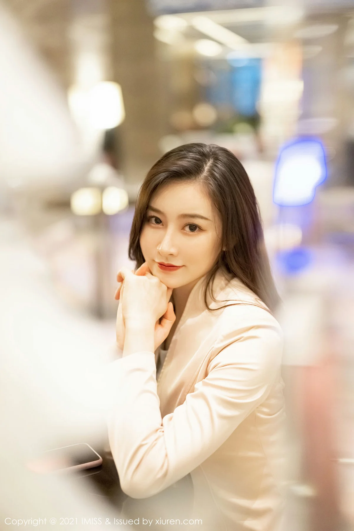 IMiss 爱蜜社 Vol.552 职场白皙美腿 Vanessa - 35