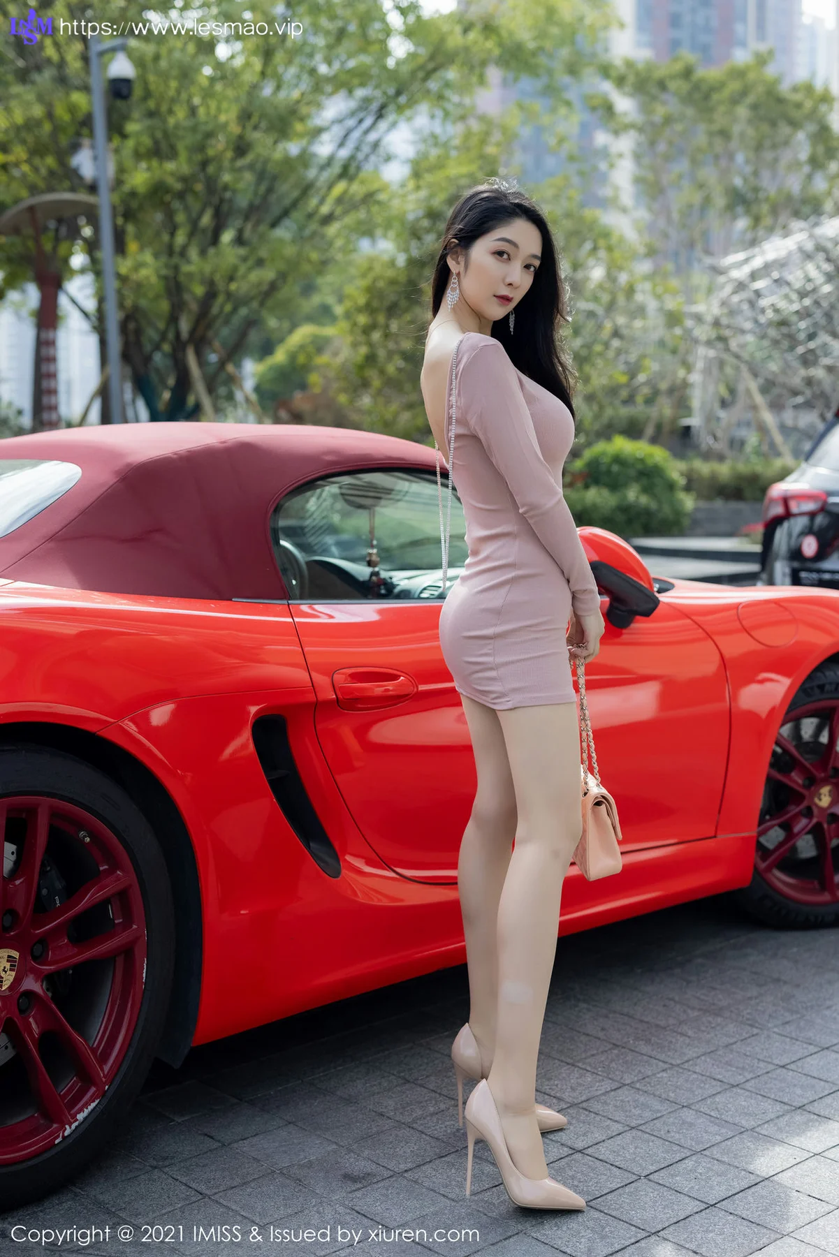 IMiss 爱蜜社 Vol.564 性感魅力外拍 Angela小热巴 性感写真 - 11
