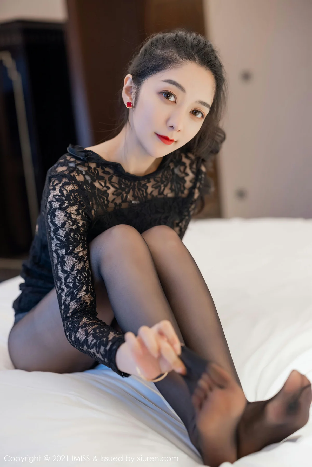 IMiss 爱蜜社 Vol.566 黑色贵妇服饰 Angela00 性感写真 - 23