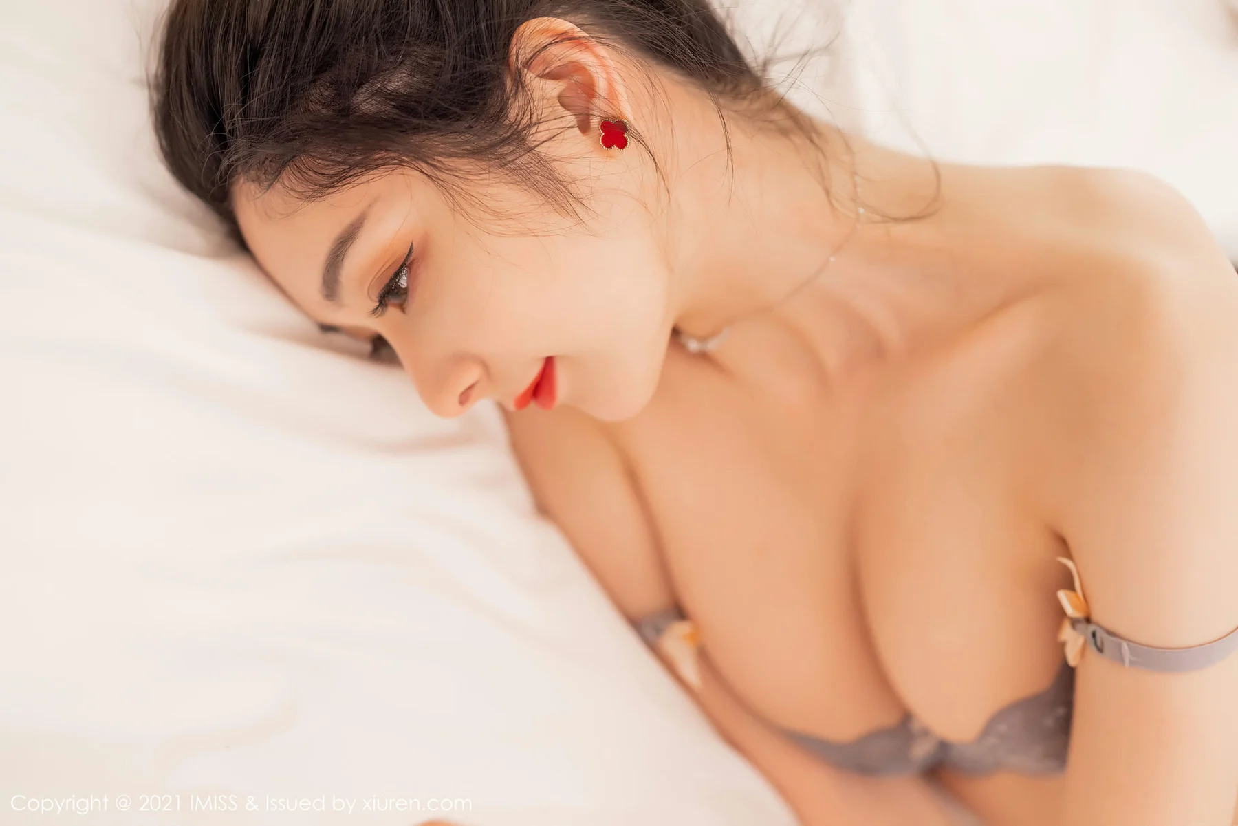 IMiss 爱蜜社 Vol.566 黑色贵妇服饰 Angela00 性感写真 - 62