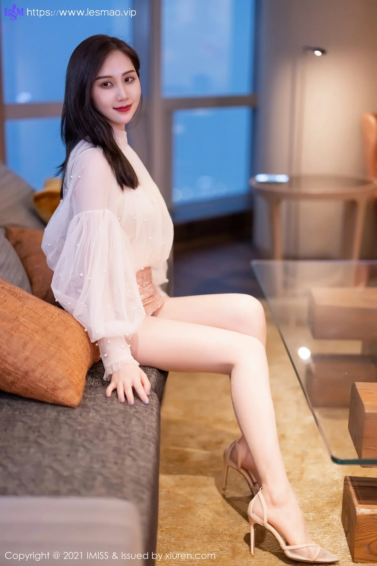IMiss 爱蜜社 Vol.567 极致丝足系列 SISY思 最新性感写真 - 8
