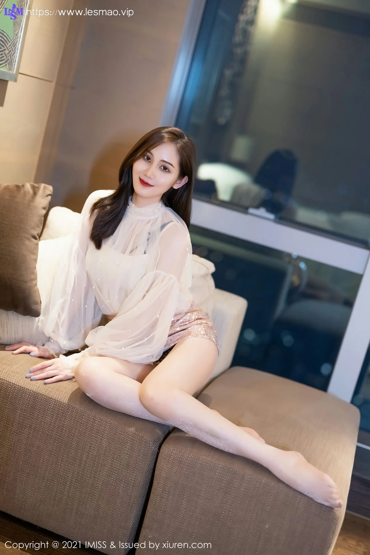 IMiss 爱蜜社 Vol.567 极致丝足系列 SISY思 最新性感写真 - 25