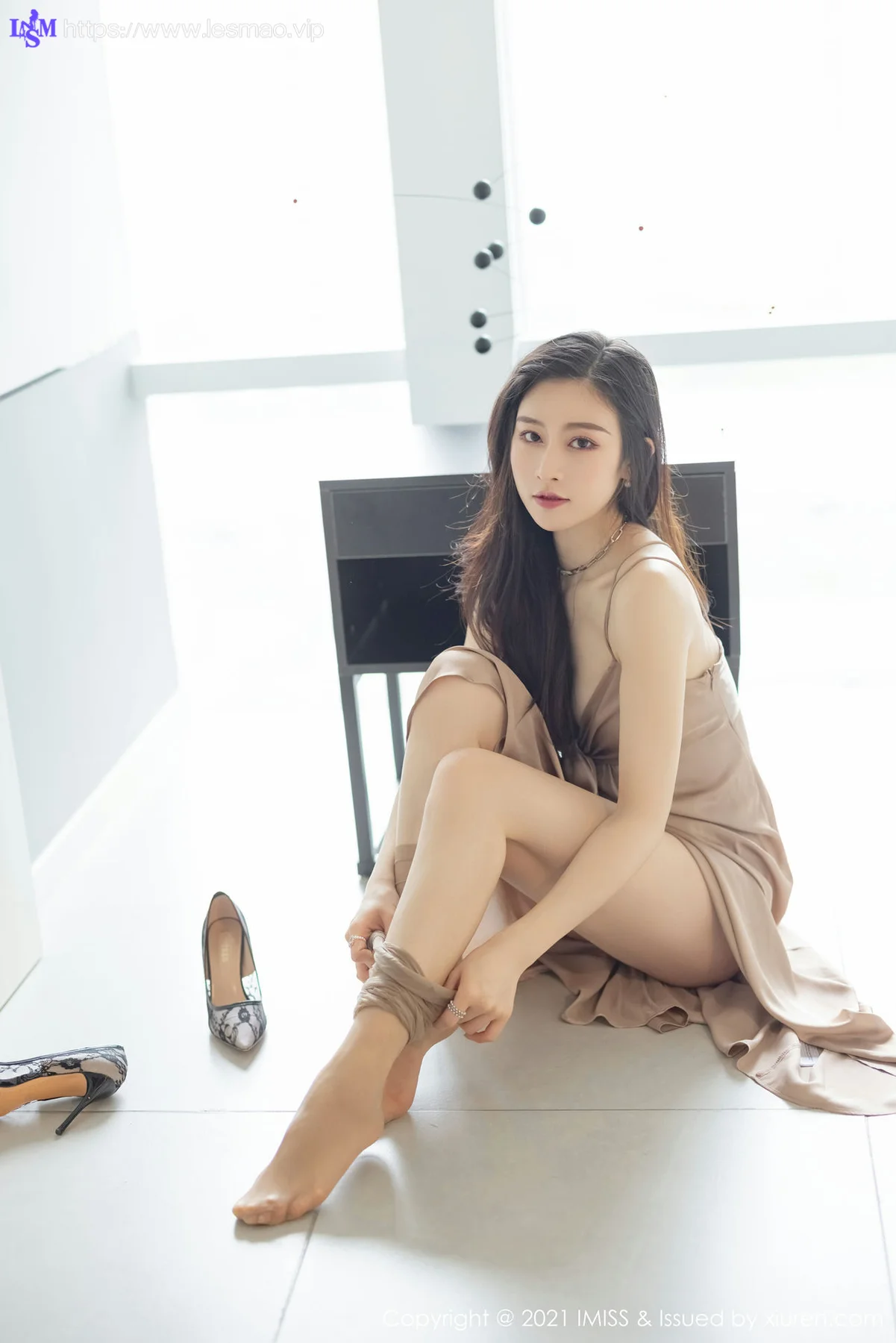 IMiss 爱蜜社 Vol.592 气质美女 Vanessa 性感魅力写真 - 19