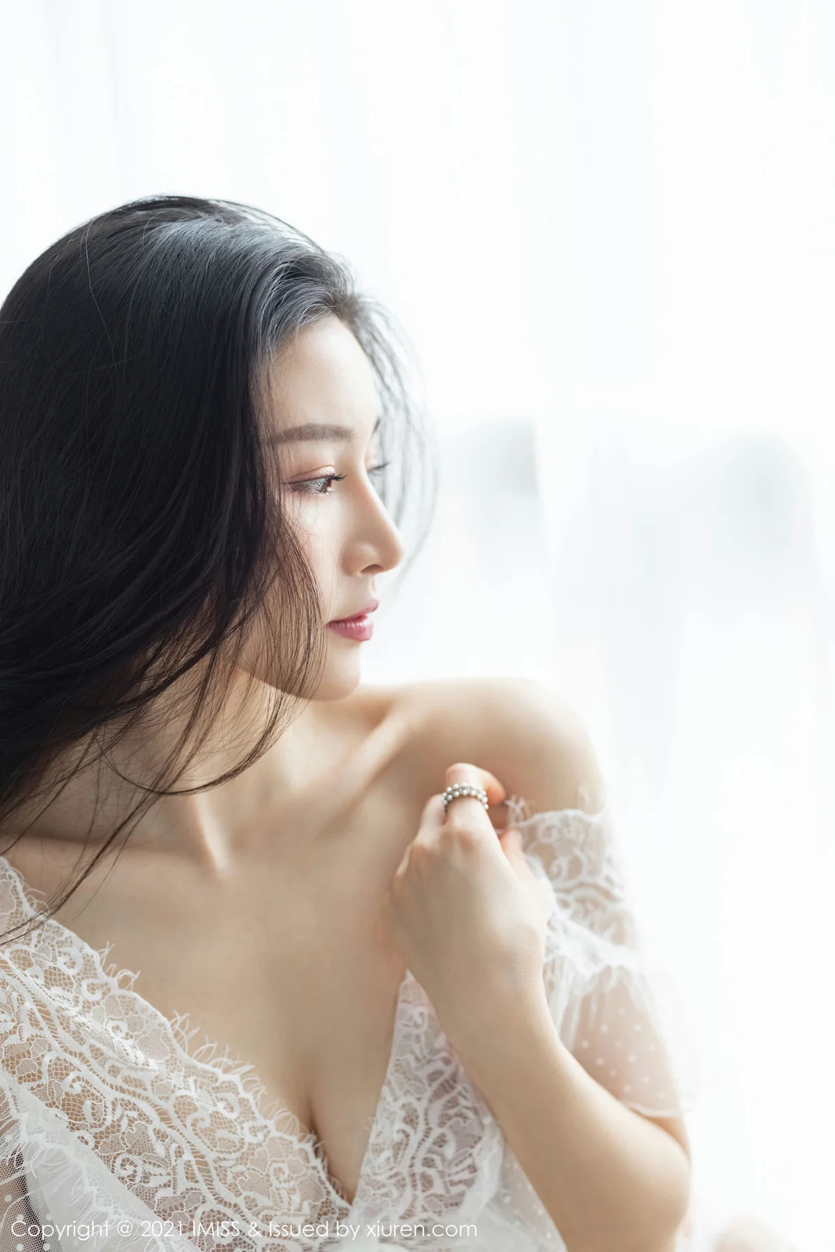 IMiss 爱蜜社 Vol.592 气质美女 Vanessa 性感魅力写真 - 41