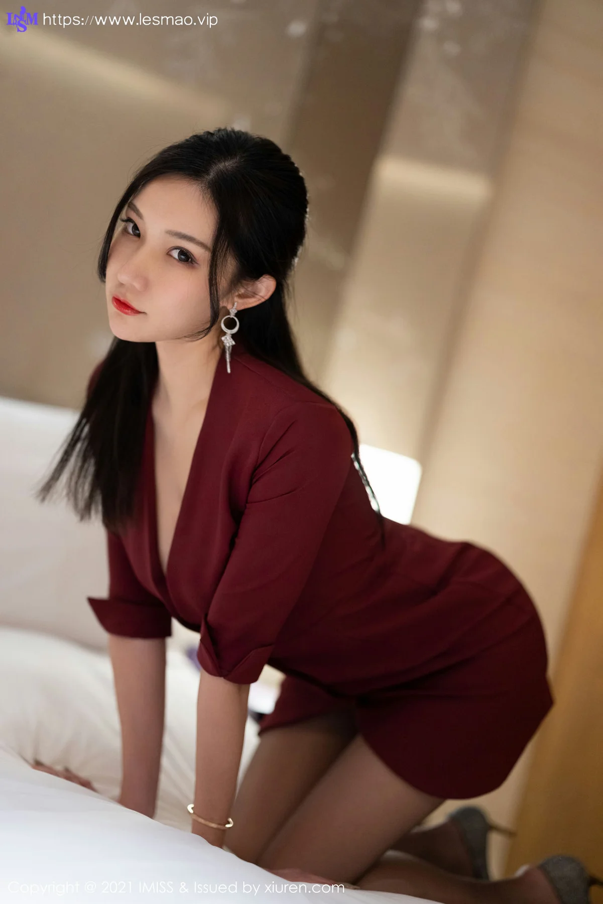 IMiss 爱蜜社 Vol.598 魅惑黑丝 小狐狸Kathryn 性感写真3 - 12