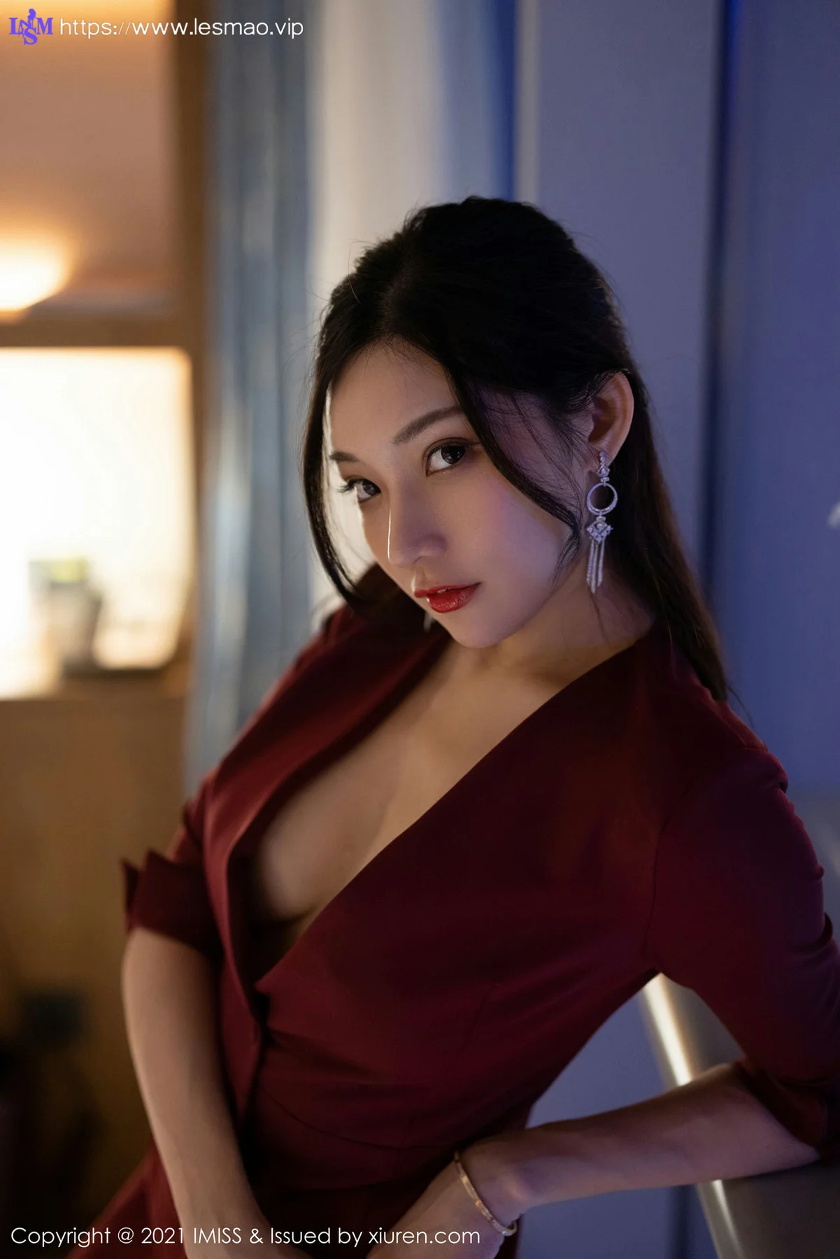 IMiss 爱蜜社 Vol.598 魅惑黑丝 小狐狸Kathryn 性感写真3 - 14