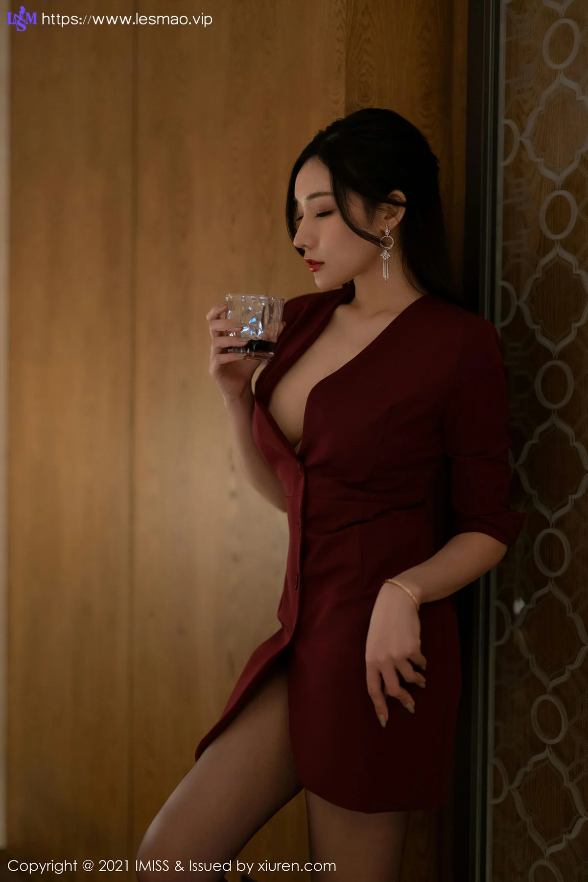 IMiss 爱蜜社 Vol.598 魅惑黑丝 小狐狸Kathryn 性感写真3 - 53