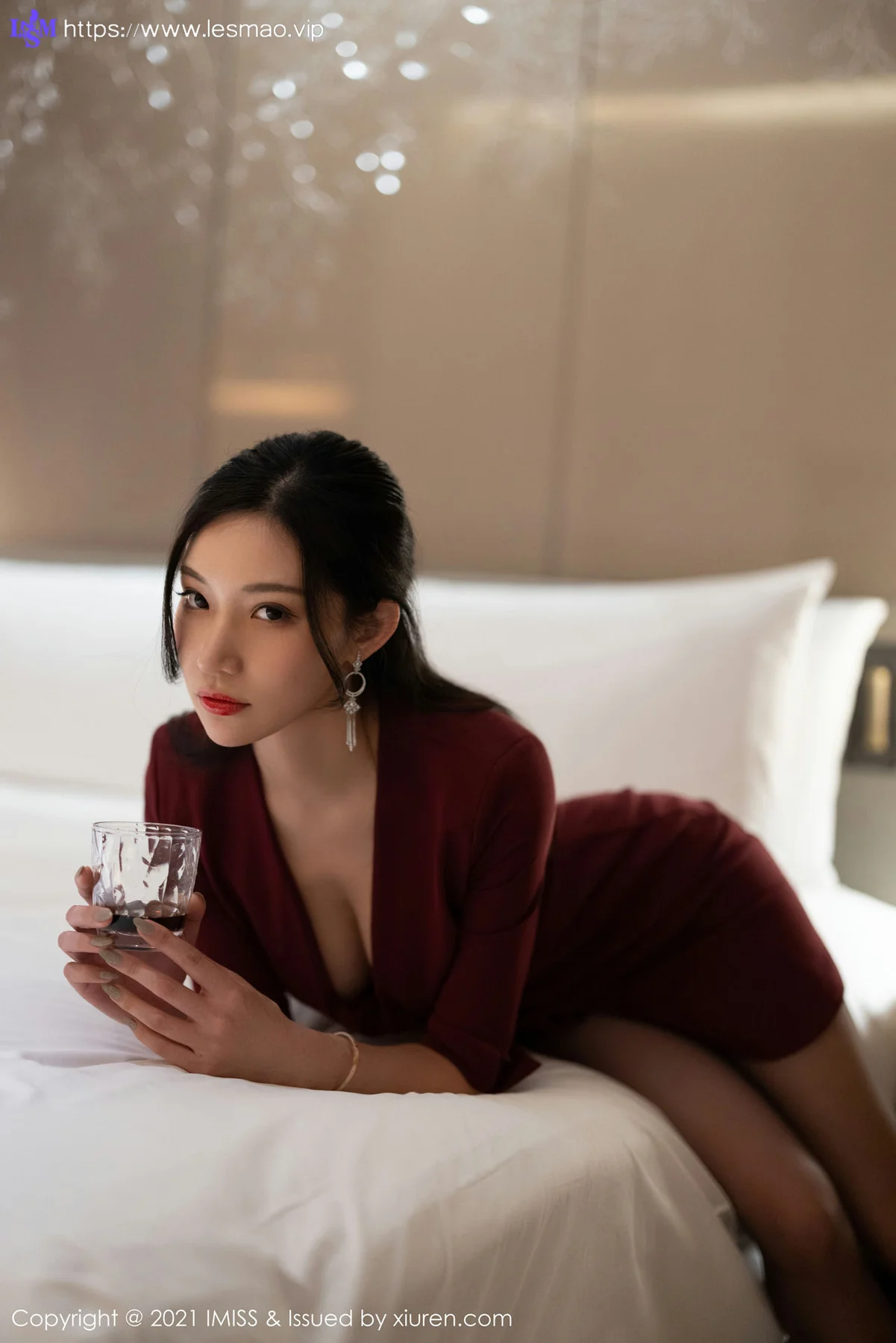 IMiss 爱蜜社 Vol.598 魅惑黑丝 小狐狸Kathryn 性感写真3 - 60
