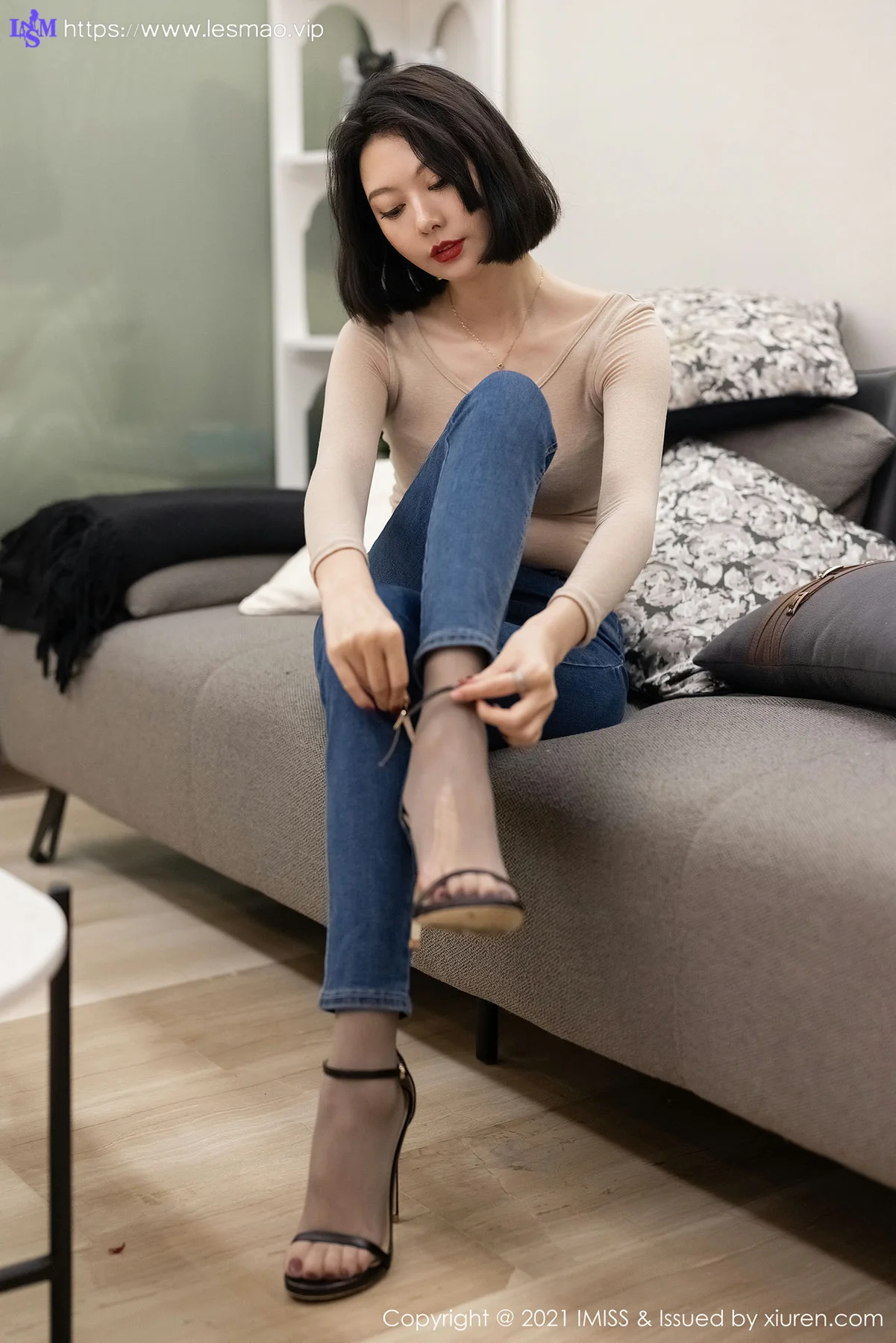 IMiss 爱蜜社 Vol.600 外拍牛仔  艺轩 气质美女写真2 - 21