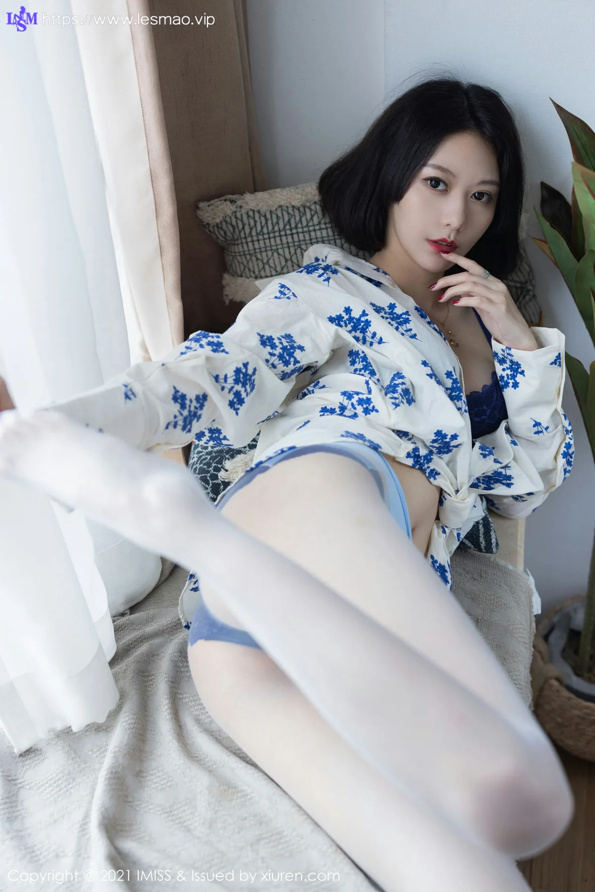 IMiss 爱蜜社 Vol.602 朦胧丝足美腿  艺轩 气质美女写真2 - 38