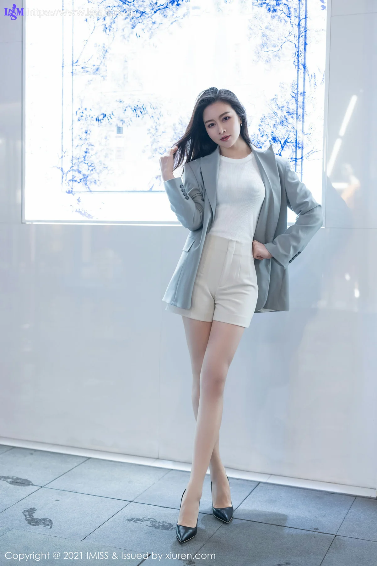 IMiss 爱蜜社 Vol.610  朦胧美腿 Vanessa 气质美女3 - 14
