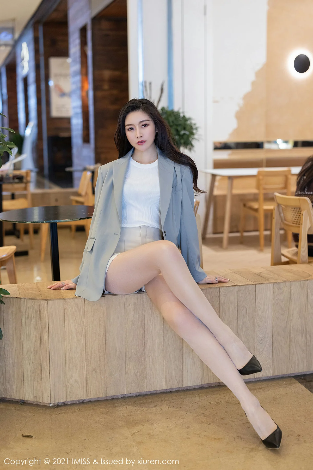 IMiss 爱蜜社 Vol.610  朦胧美腿 Vanessa 气质美女3 - 23