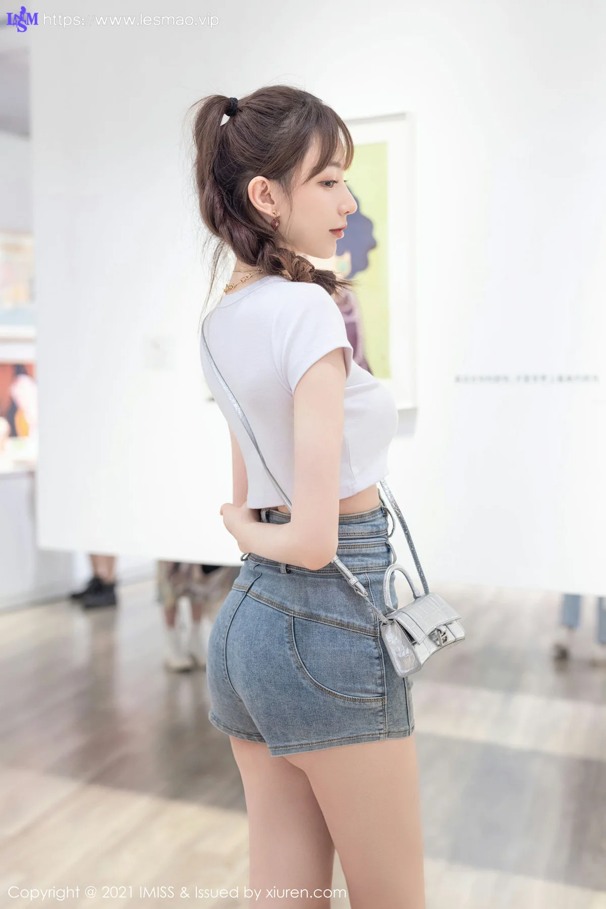 IMiss 爱蜜社 Vol.636   Lynn刘奕宁 茶艺与街拍气质女神写真 - 21
