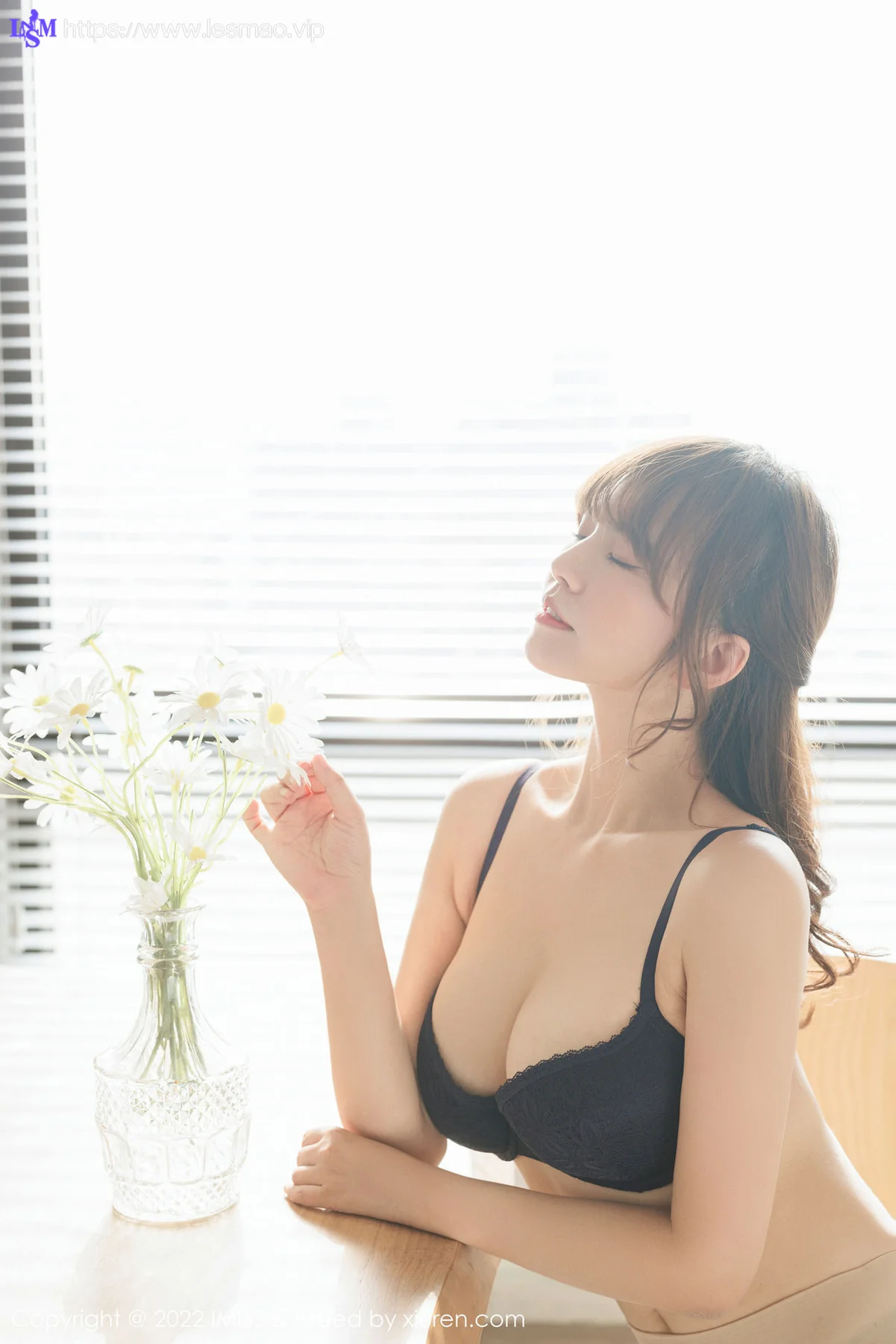 IMiss 爱蜜社 Vol.651 新人模特 张思允Nice 新人第一套写真 - 29