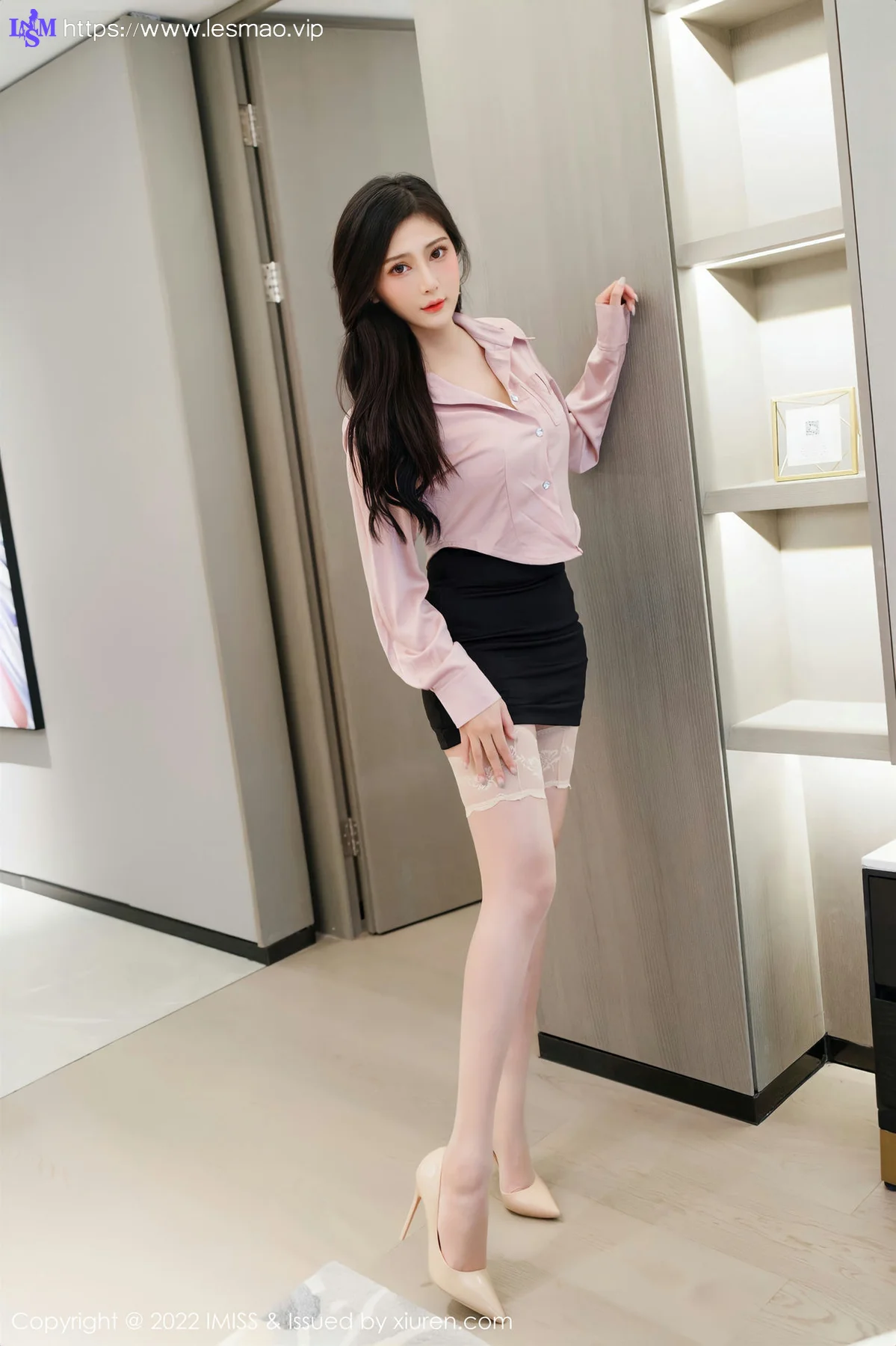 IMiss 爱蜜社 Vol.654 气质女神 Lavinia肉肉 性感写真3 - 41
