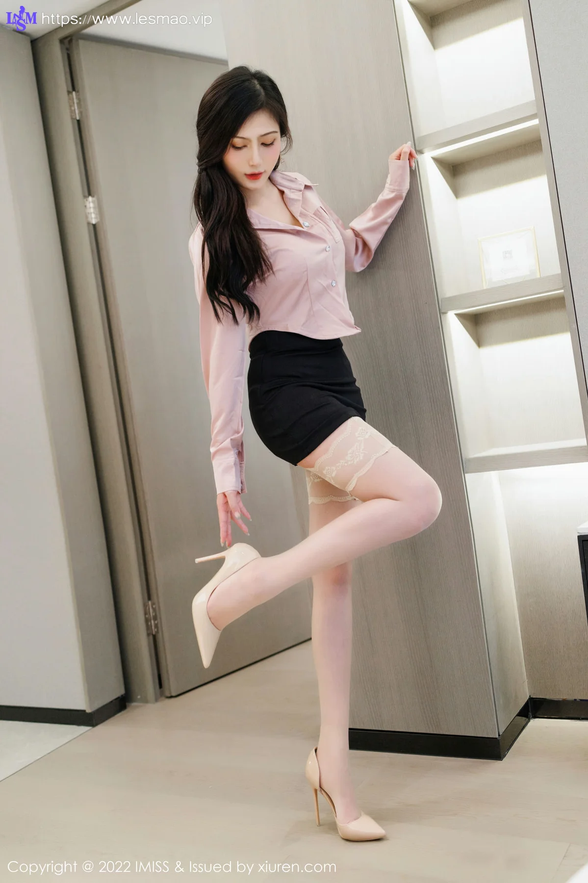 IMiss 爱蜜社 Vol.654 气质女神 Lavinia肉肉 性感写真3 - 42