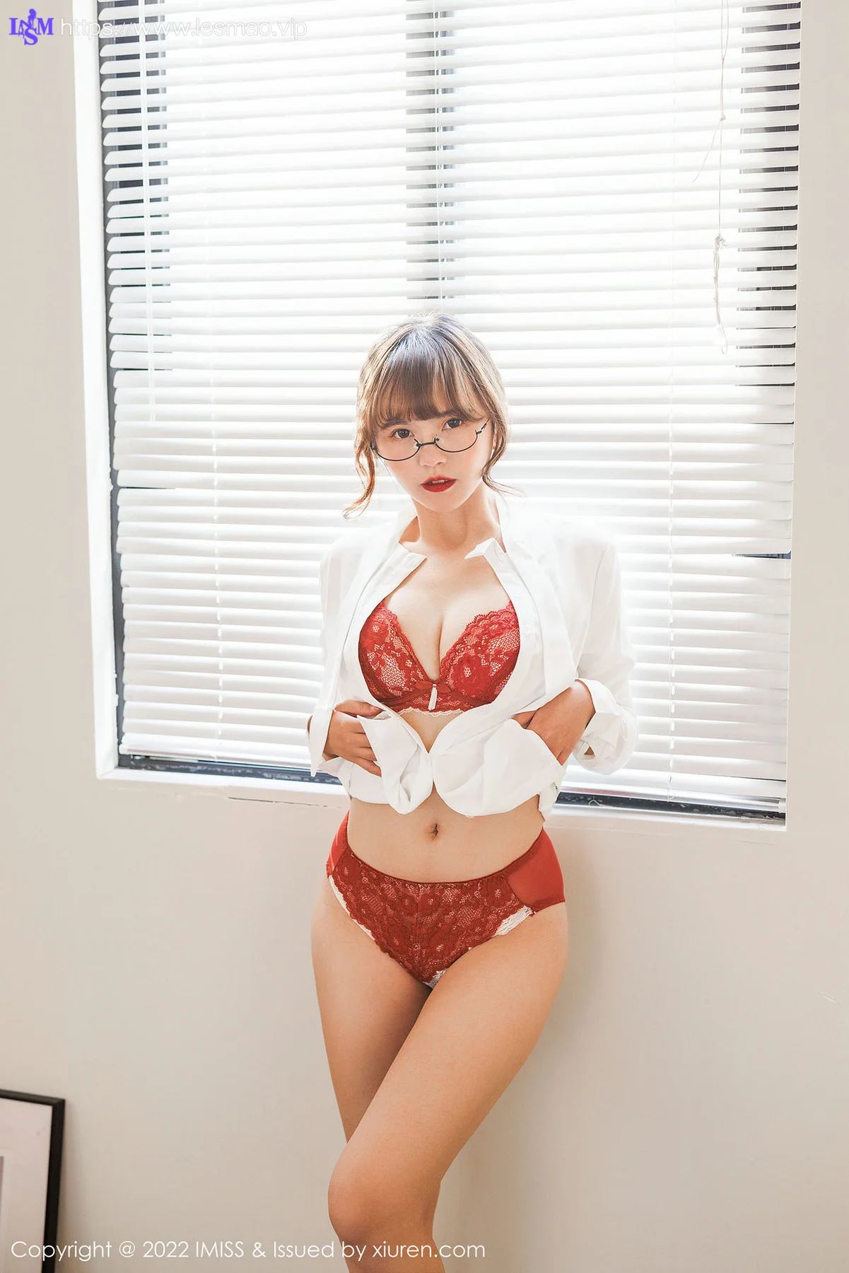 IMiss 爱蜜社 Vol.658 新人模特 张思允Nice 红色蕾丝内衣写真11 - 57