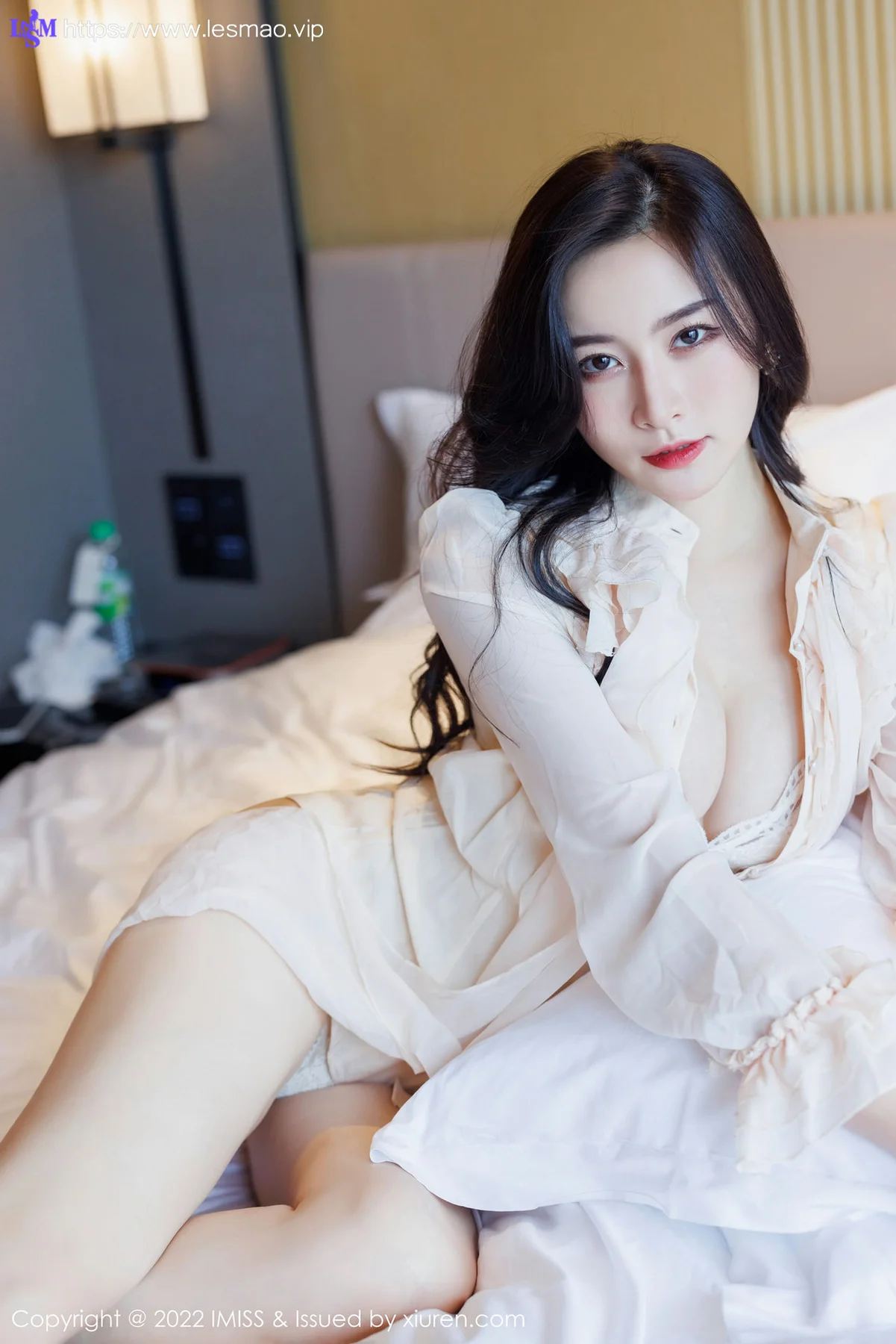 IMiss 爱蜜社 Vol.664 气质美女 Vanessa 性感写真3 - 53