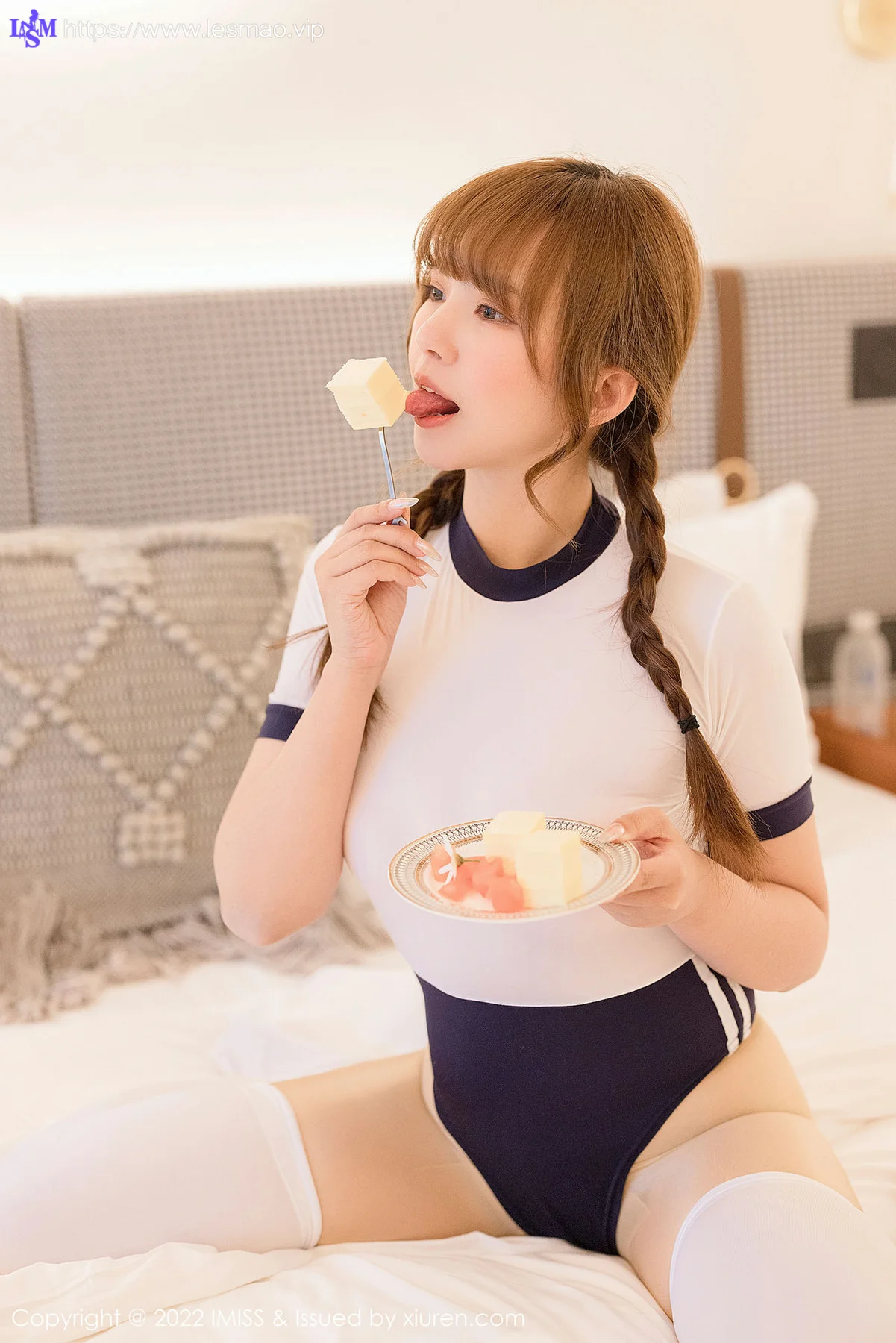 IMiss 爱蜜社 Vol.681 白色丝袜 张思允Nice 新人模特2 - 31