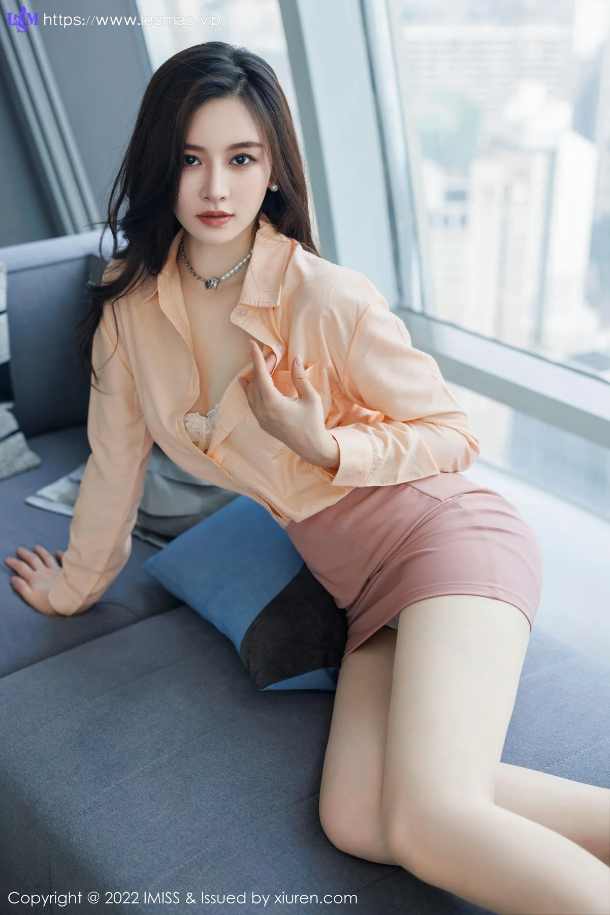 IMiss 爱蜜社 Vol.694 气质美女 Vanessa 性感写真 - 15
