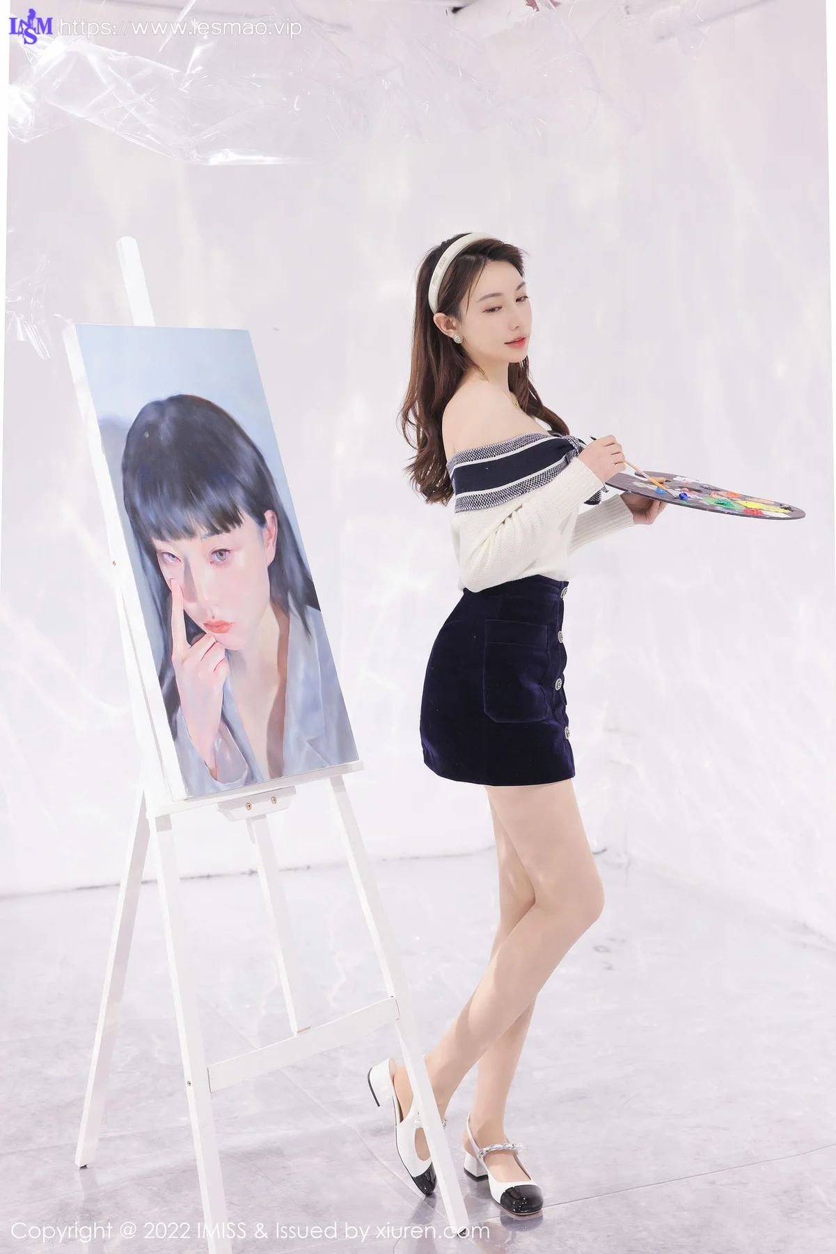 IMiss 爱蜜社 Vol.704 刘奕宁 制服画室 - 13