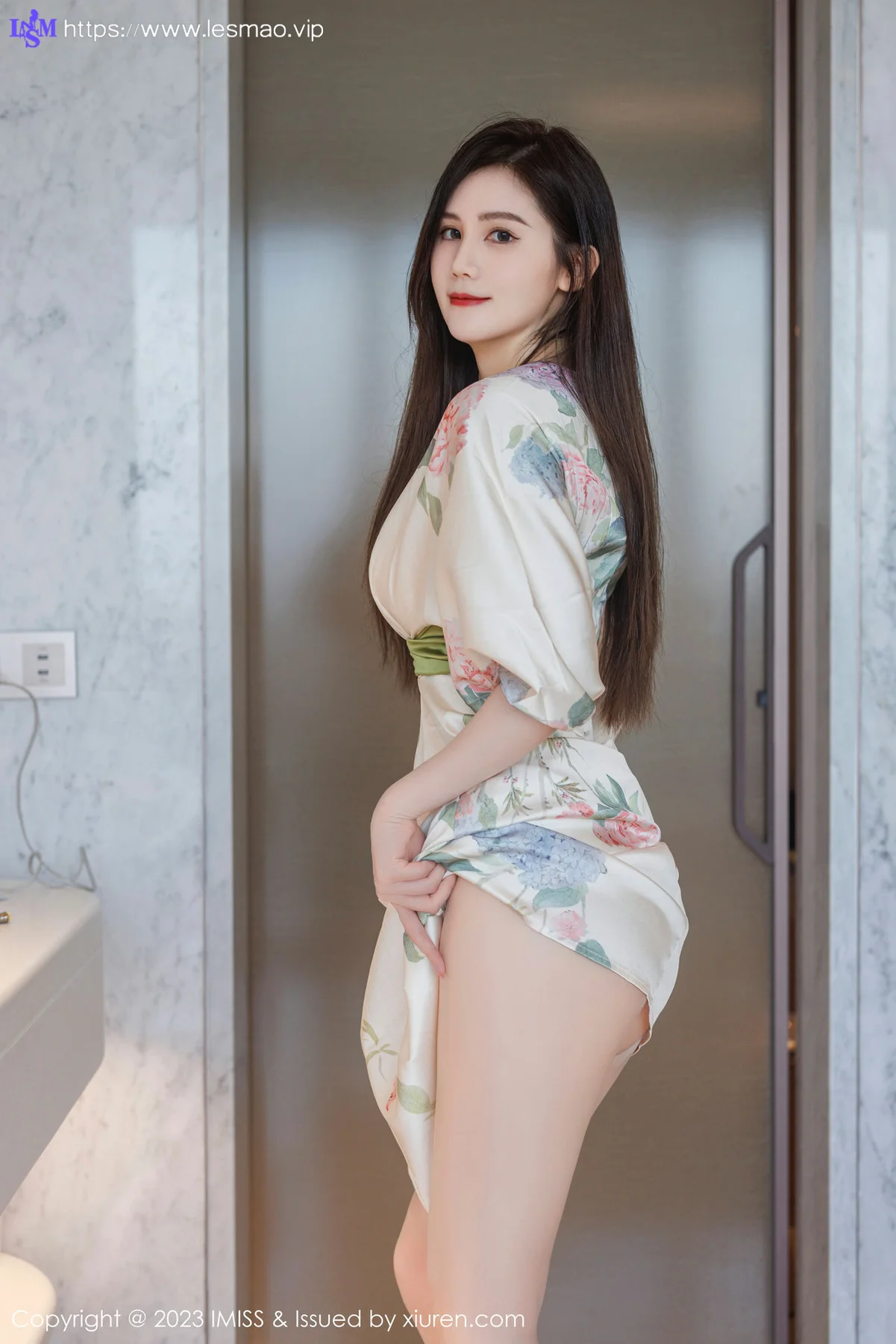 IMiss 爱蜜社 Vol.745 SISY思 诱人原色丝袜性感写真 - 11