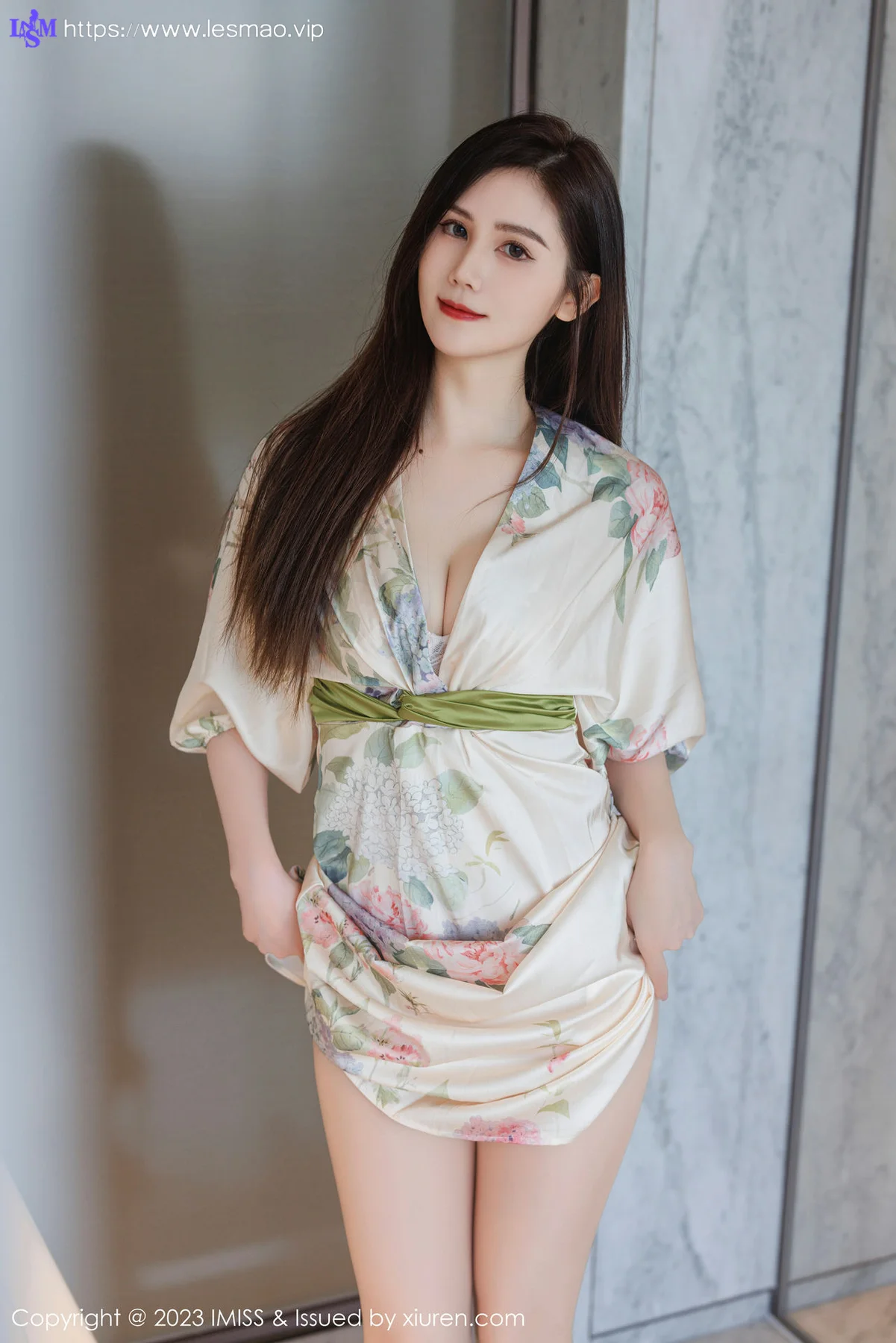 IMiss 爱蜜社 Vol.745 SISY思 诱人原色丝袜性感写真 - 12