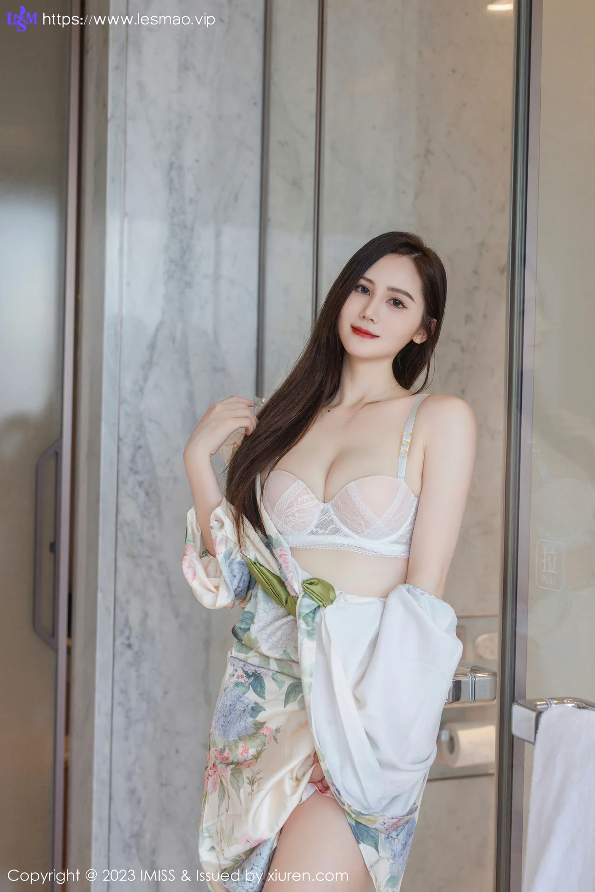 IMiss 爱蜜社 Vol.745 SISY思 诱人原色丝袜性感写真 - 19