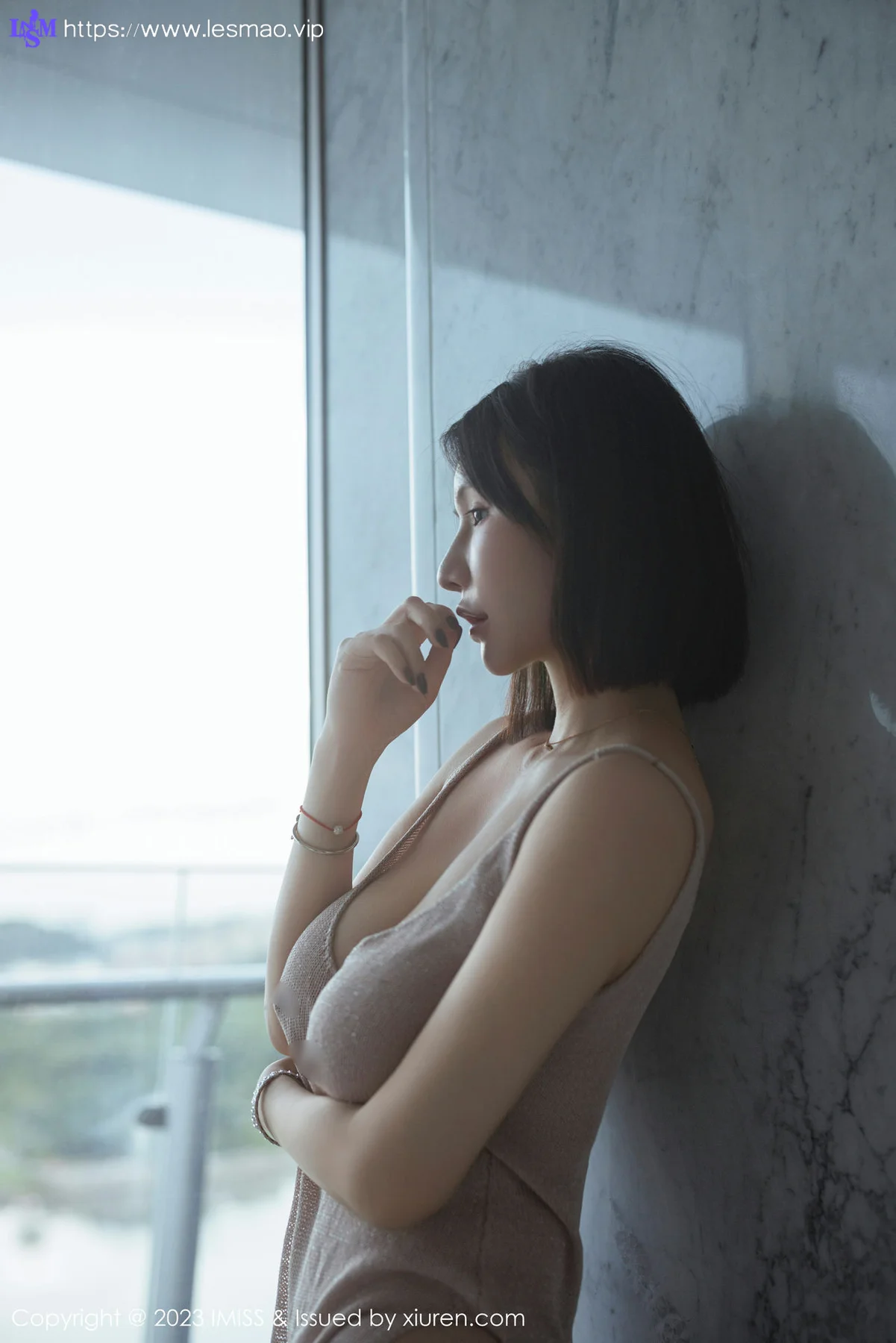 IMiss 爱蜜社 Vol.752 Evon陈赞之 吊带短裙最新性感写真3 - 27