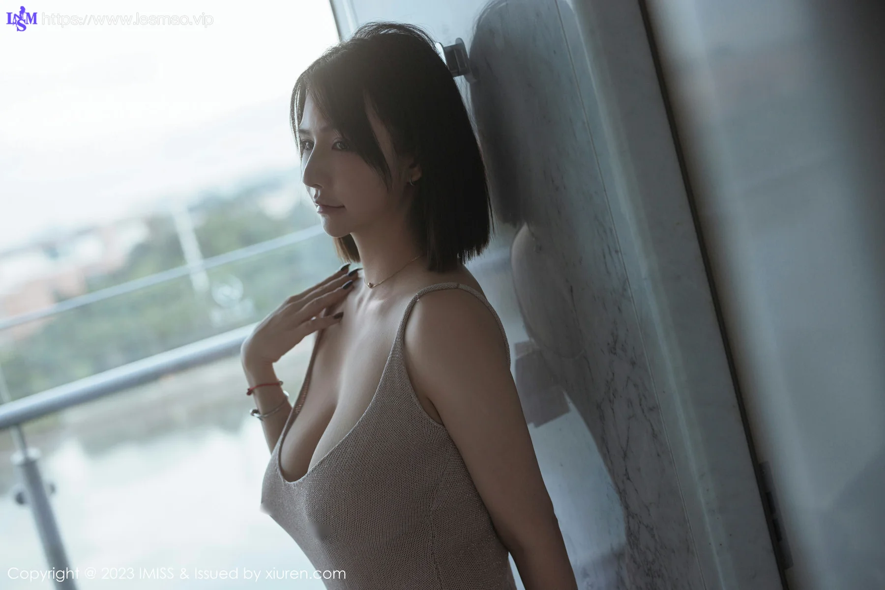 IMiss 爱蜜社 Vol.752 Evon陈赞之 吊带短裙最新性感写真3 - 32
