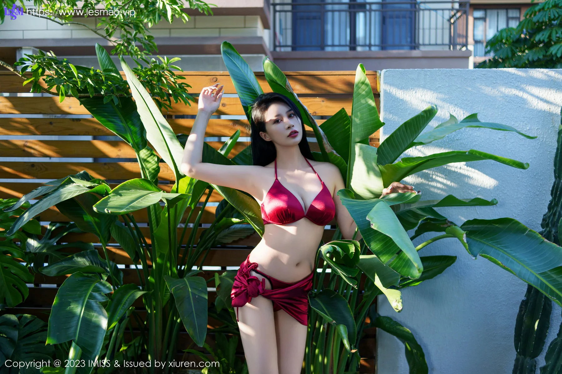 IMiss 爱蜜社 Vol.757 Jermy 红绿两套内衣性感写真 - 28