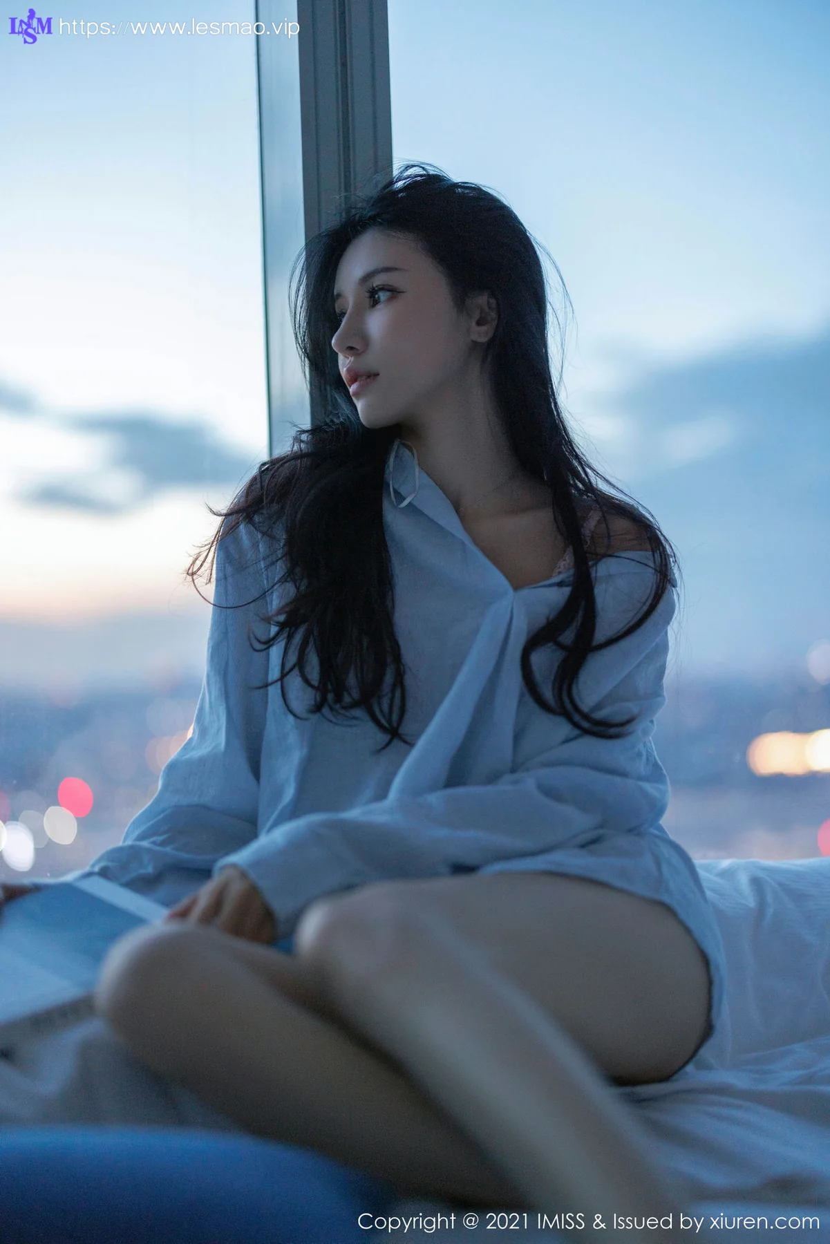 IMiss 爱蜜社 Vol.759 SISY思 诱人原色丝袜性感写真 - 32