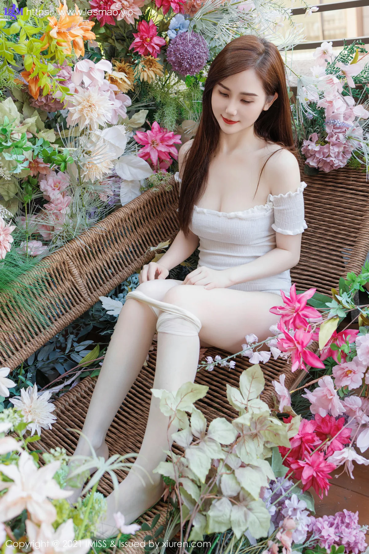 IMiss 爱蜜社 Vol.761 SISY思 紫色蕾丝内衣性感写真 - 19