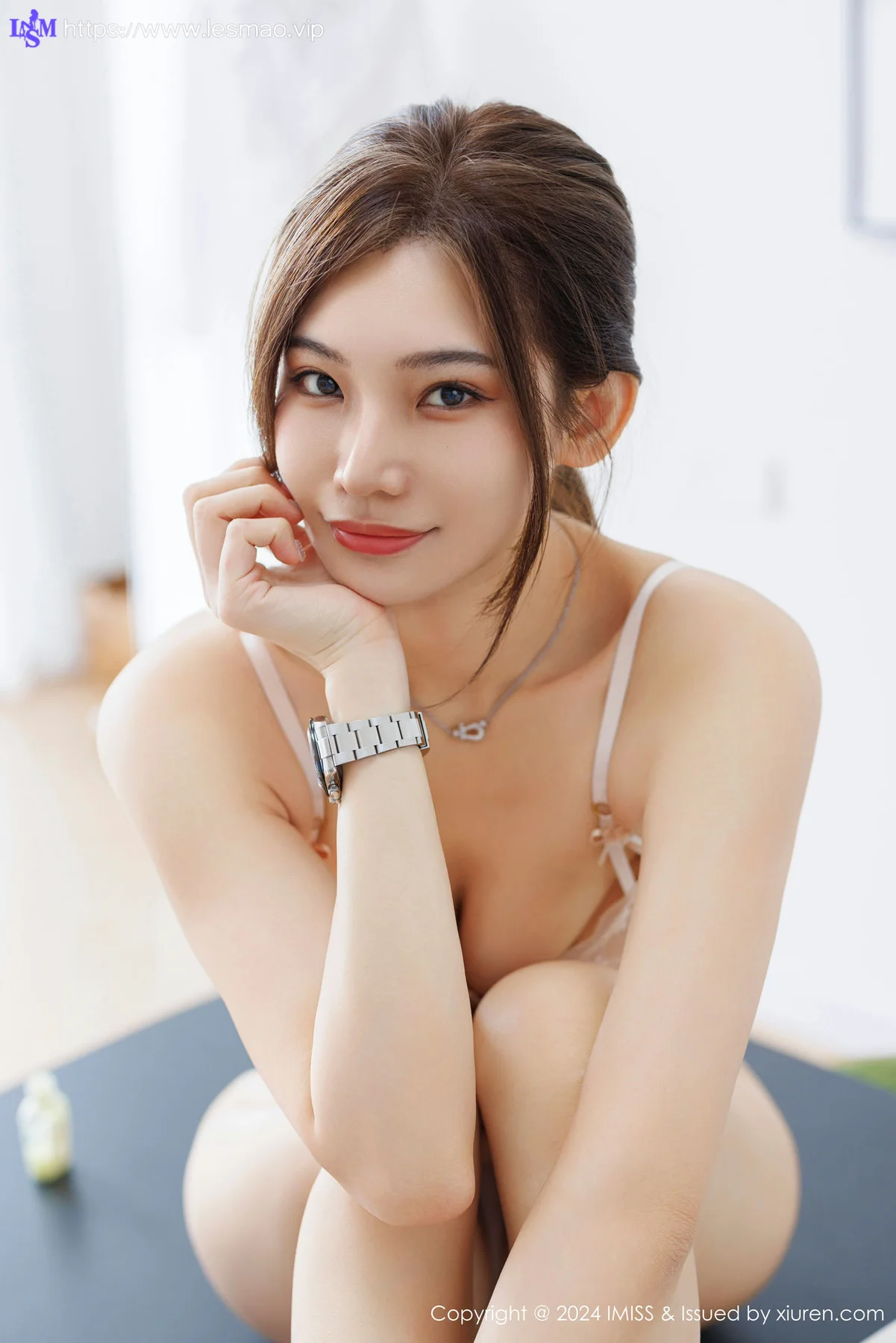IMiss 爱蜜社 Vol.769 小狐狸Kathryn 魅惑黑丝性感写真3 - 45