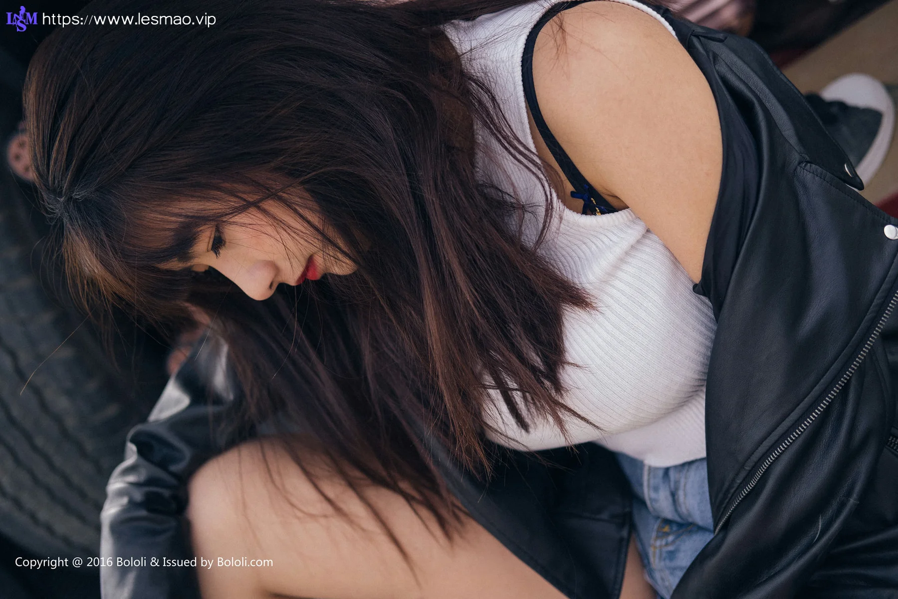 Kimoe 激萌文化 Vol.010 Modo 周闻球球沙漠机车女户外 - 15