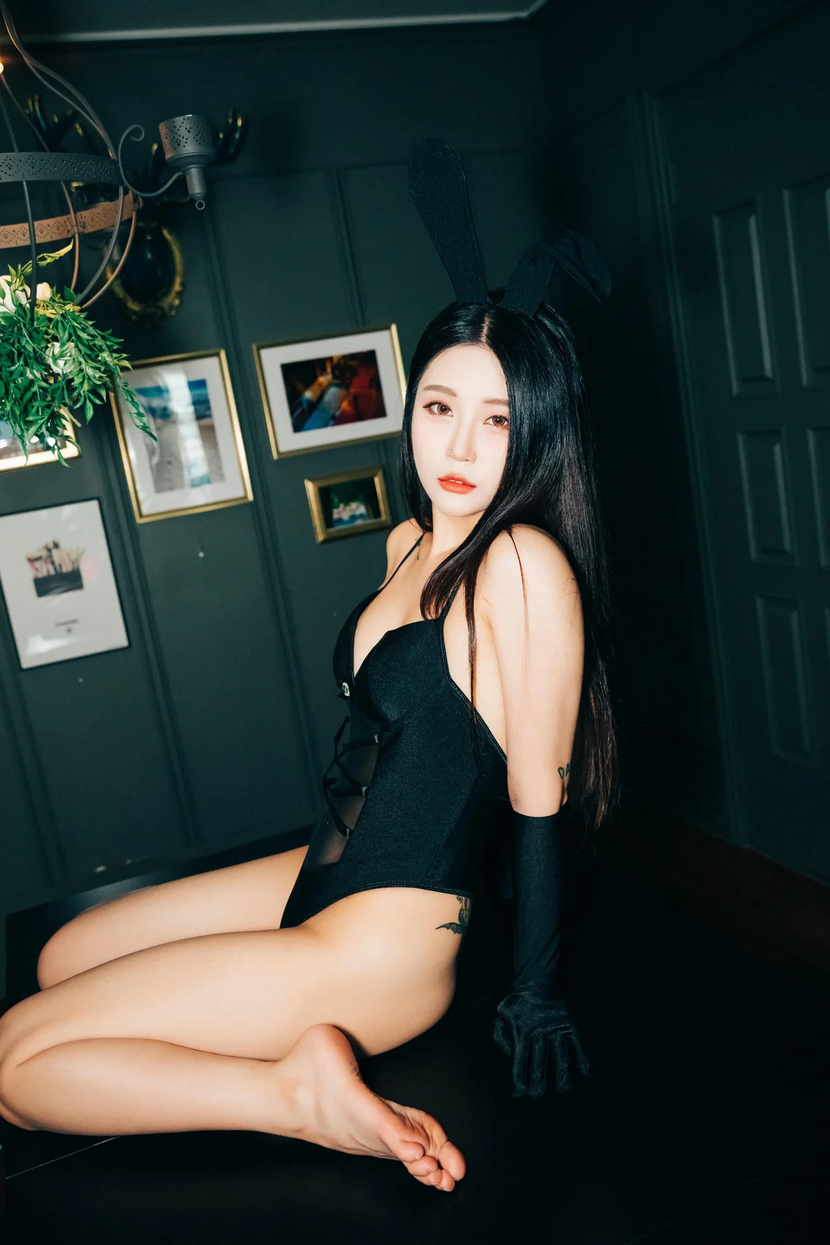 Loozy  No.002 Loozy Bomi爆乳短裙玉足 - 15