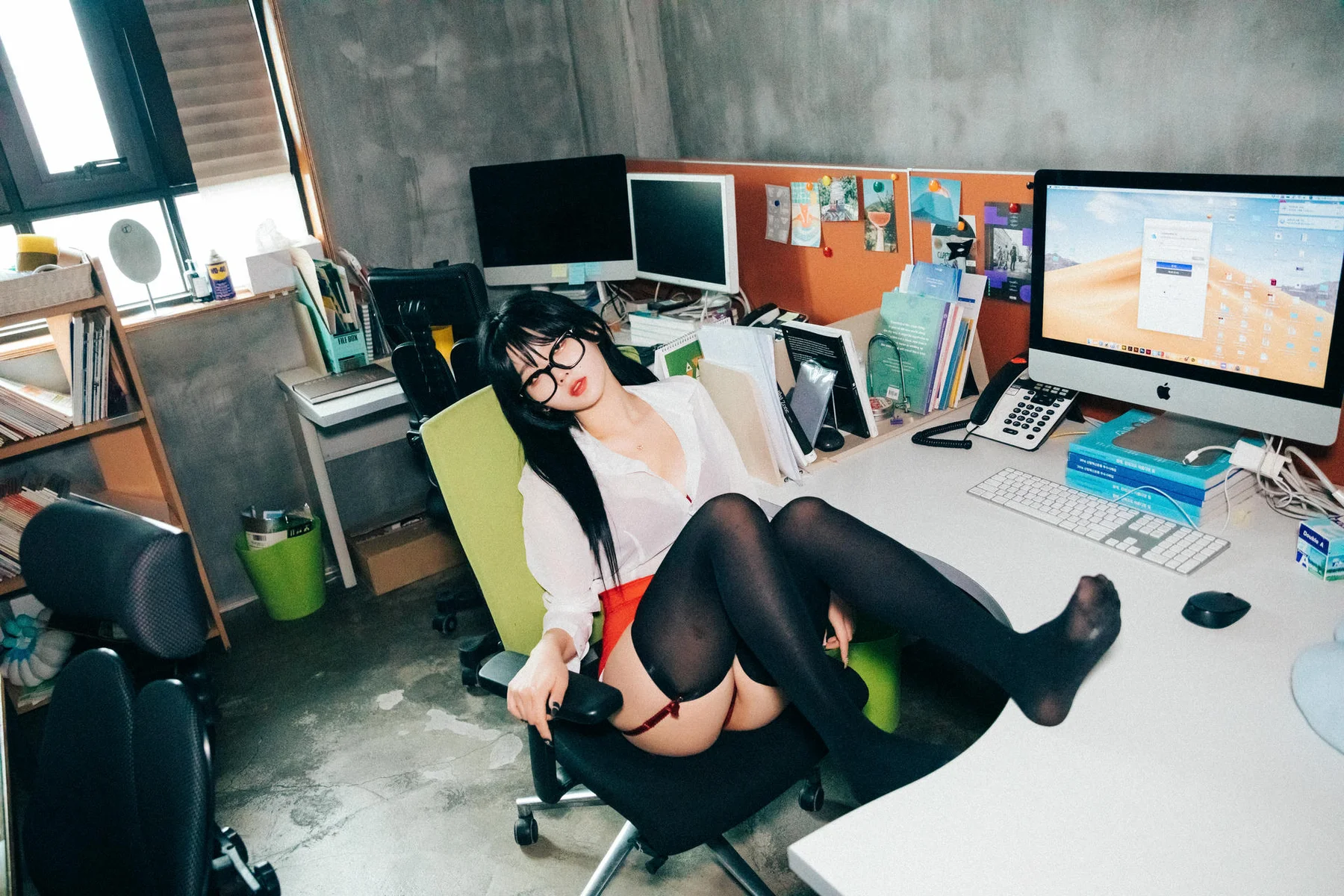 Loozy No.018 Zia办公室诱惑 - 77